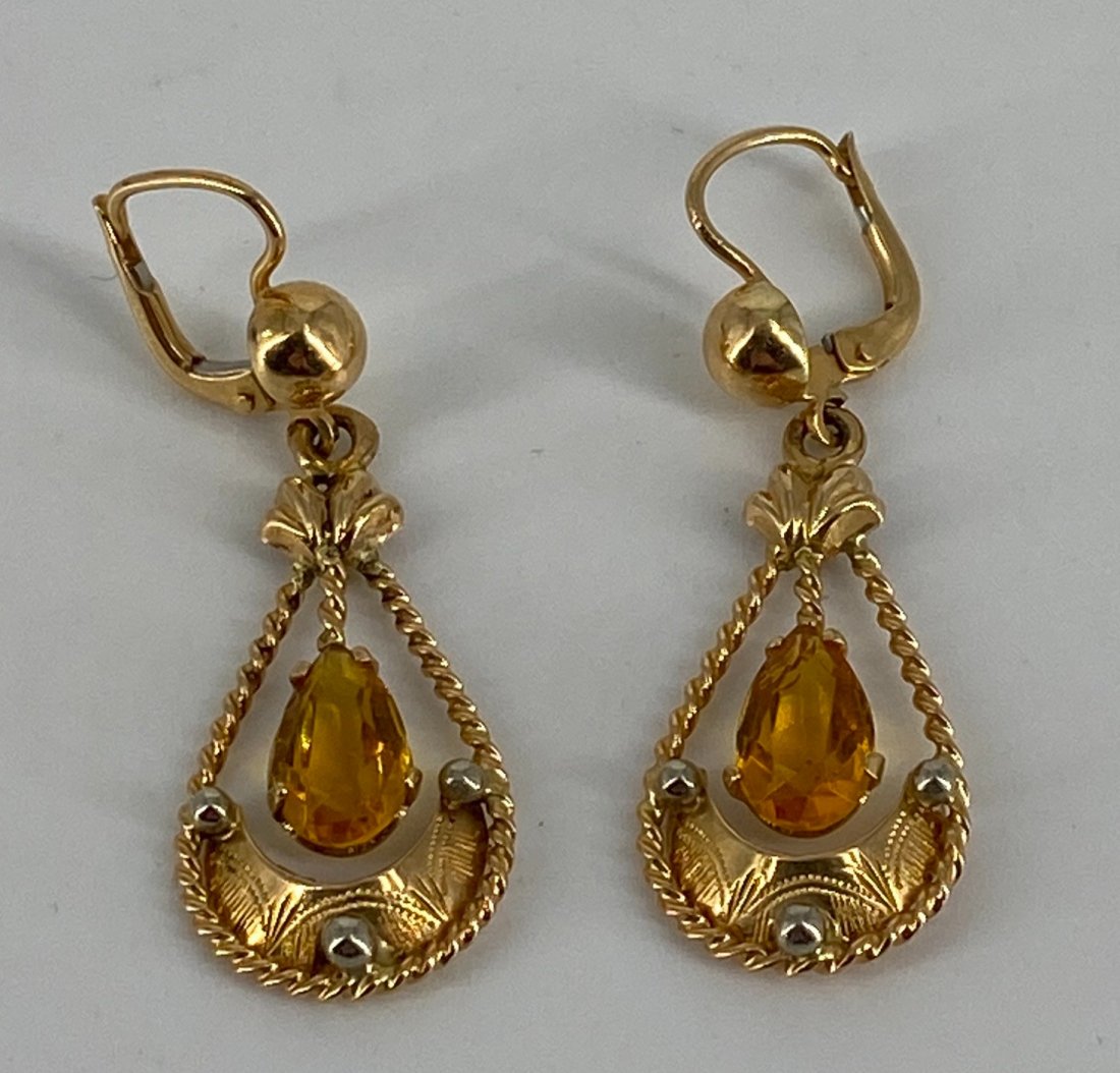 Pair 18kt Gold Earrings (1 of 1)