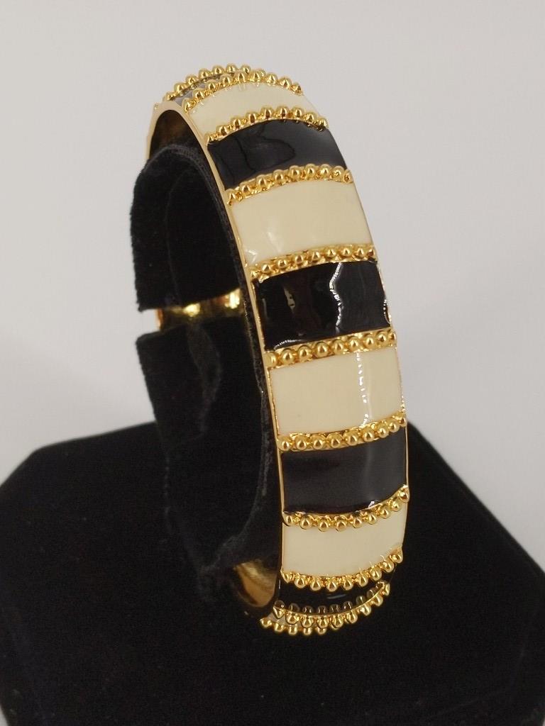 Kate Spade Bangle (1 of 4)