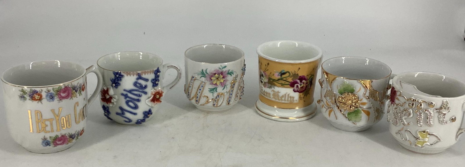 Lot of a variety of different cups. Count 6: Lot of a variety of different cups. Count 6
