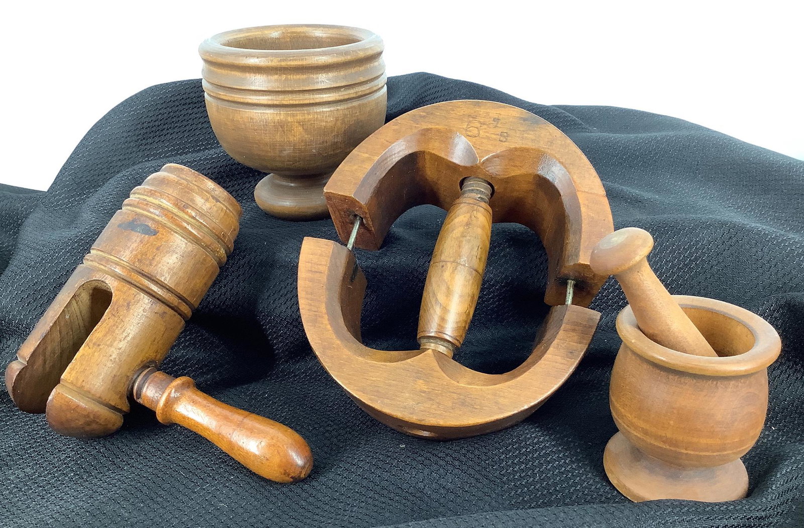 Lot of four wooden items including mortar and pestle, (1 of 1)