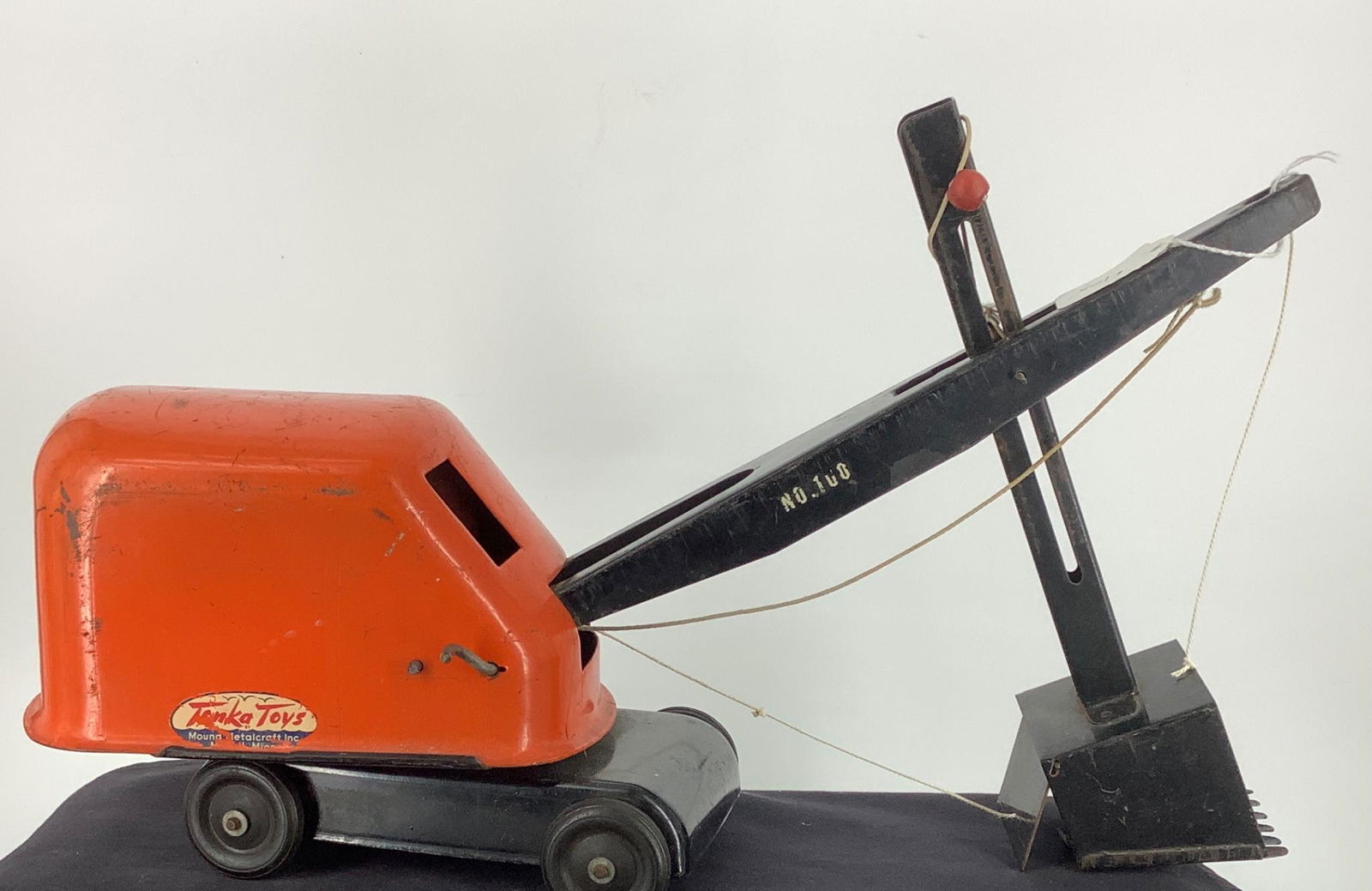 Vintage Tonka Toy Steam Shovel, made by Mound (1 of 1)