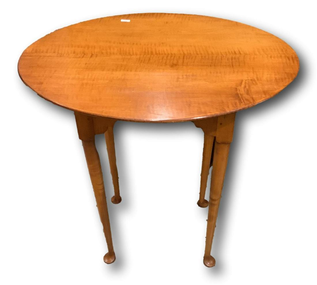 Curly maple queen ann style stand by Eldred wheeler. (1 of 2)