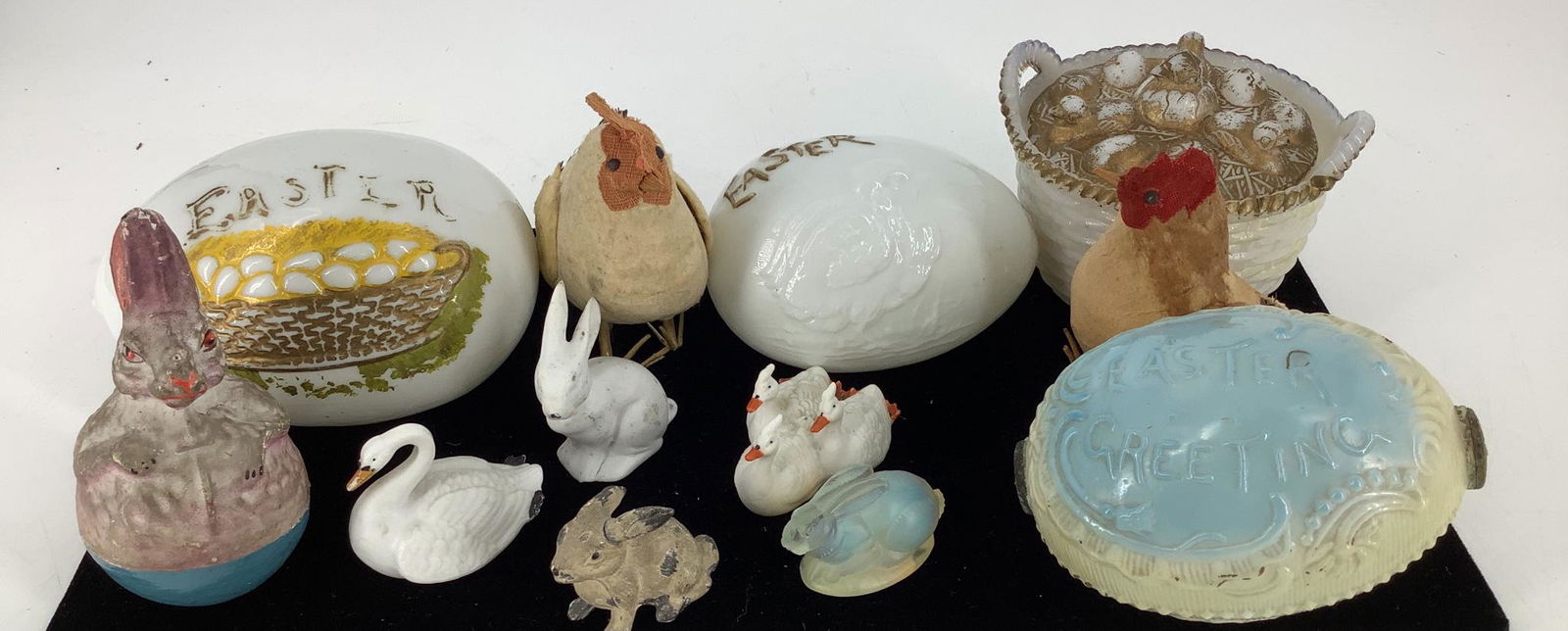 Lot of 11 vintage Easter figures, some made out of (1 of 1)