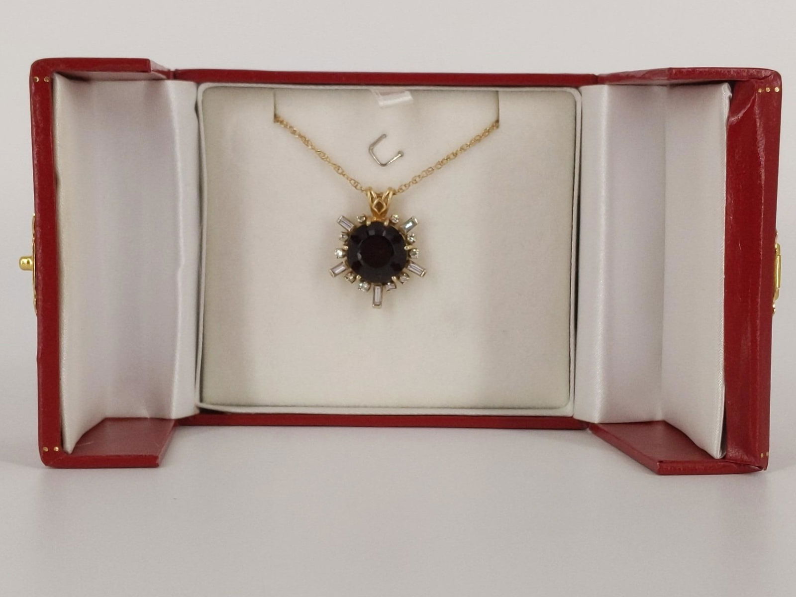 14kt Yellow Gold, Diamond & Garnet Necklace (1 of 8)