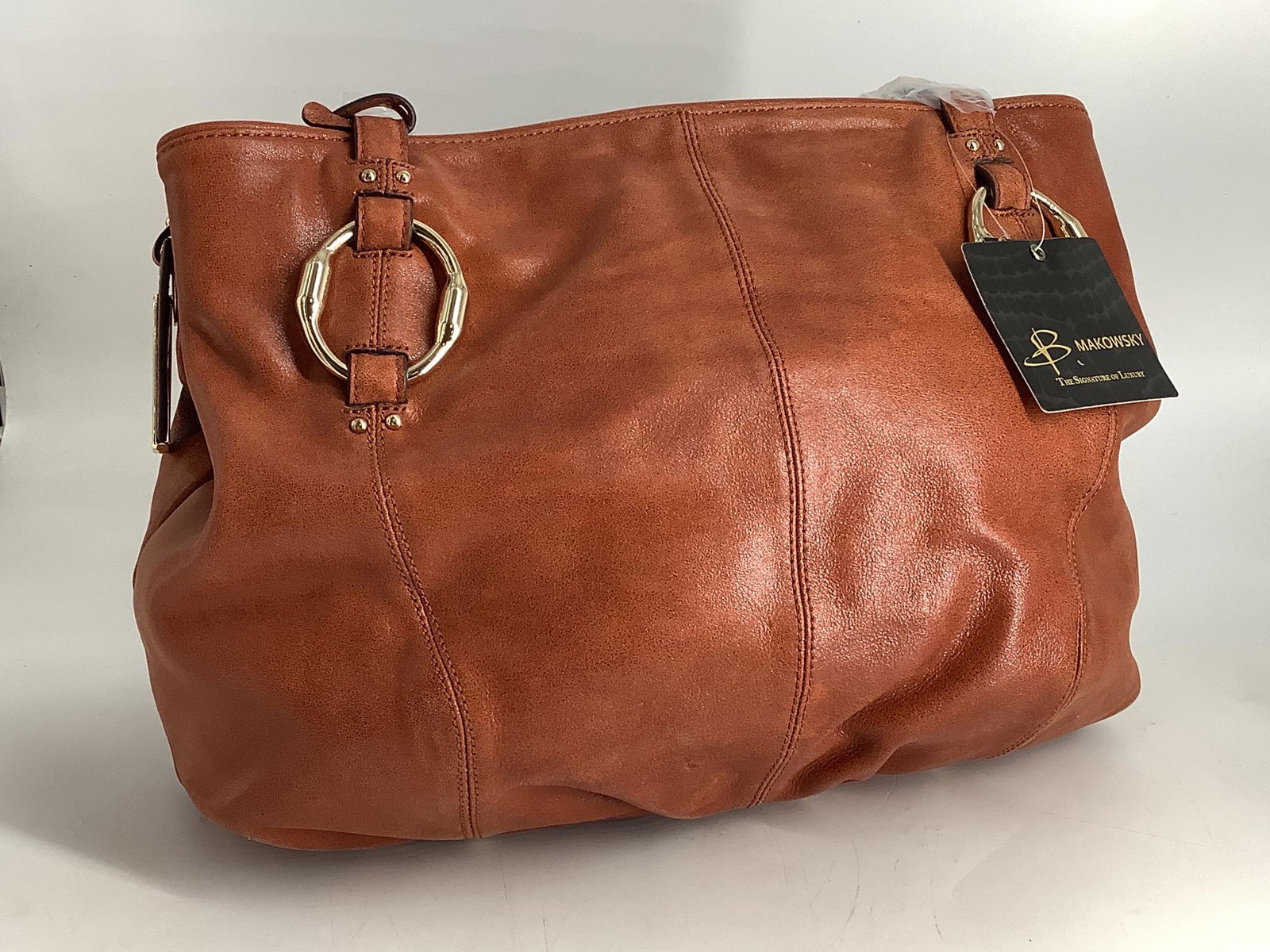 New B Makowsky Handbag (1 of 4)