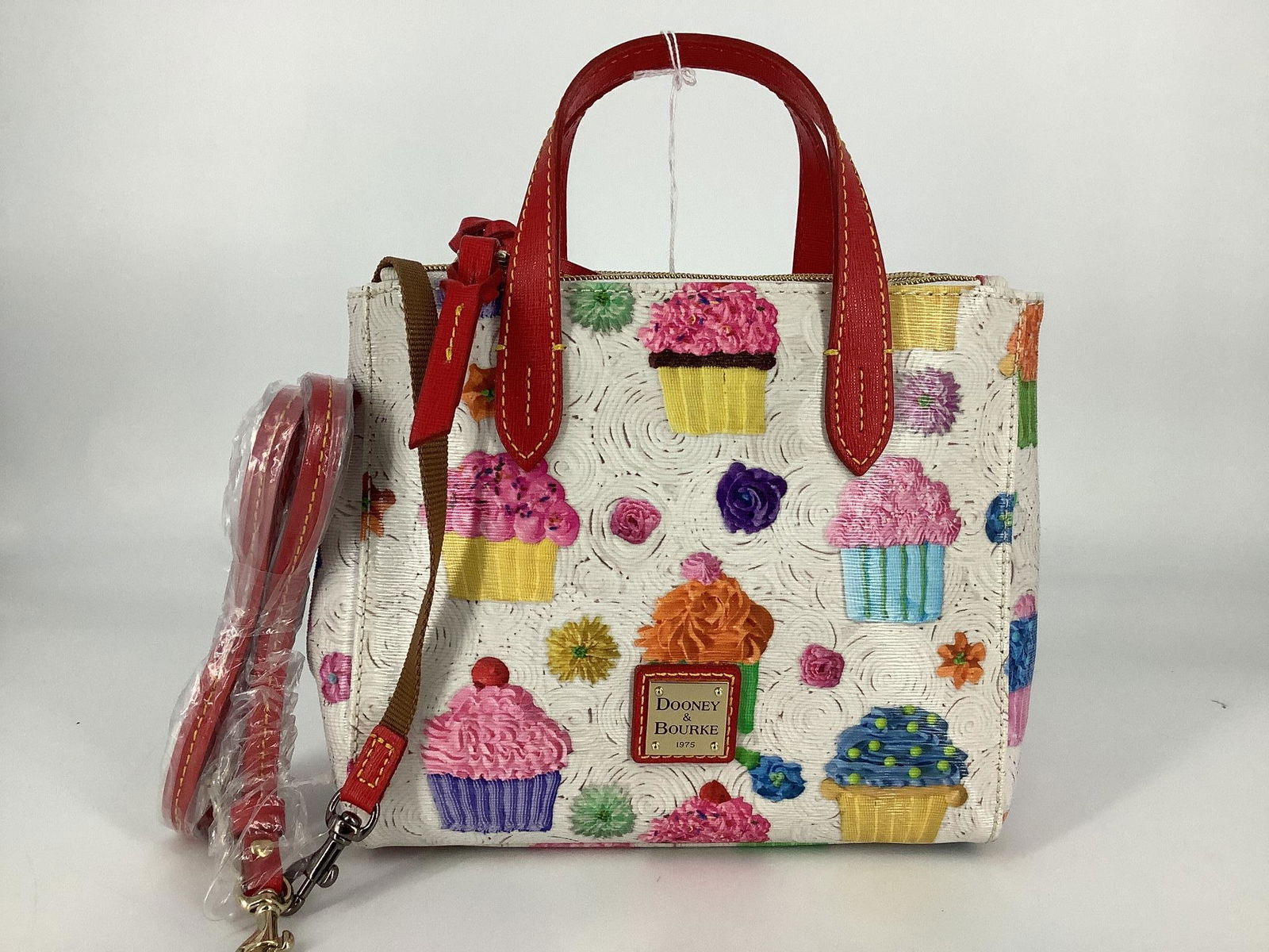 New Dooney & Bourke Handbag (1 of 4)
