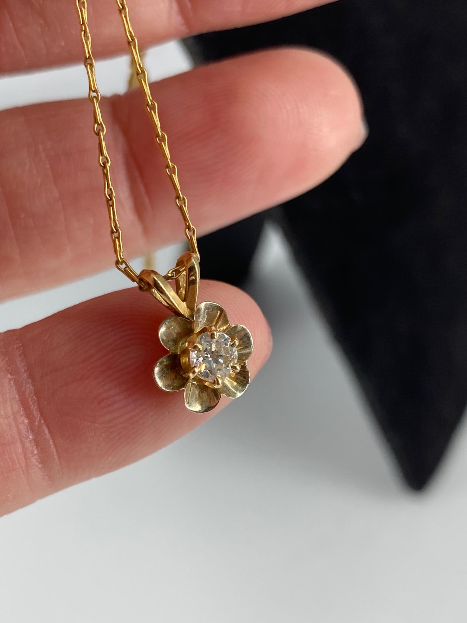 Gold Necklace with Diamond Pendant (1 of 5)