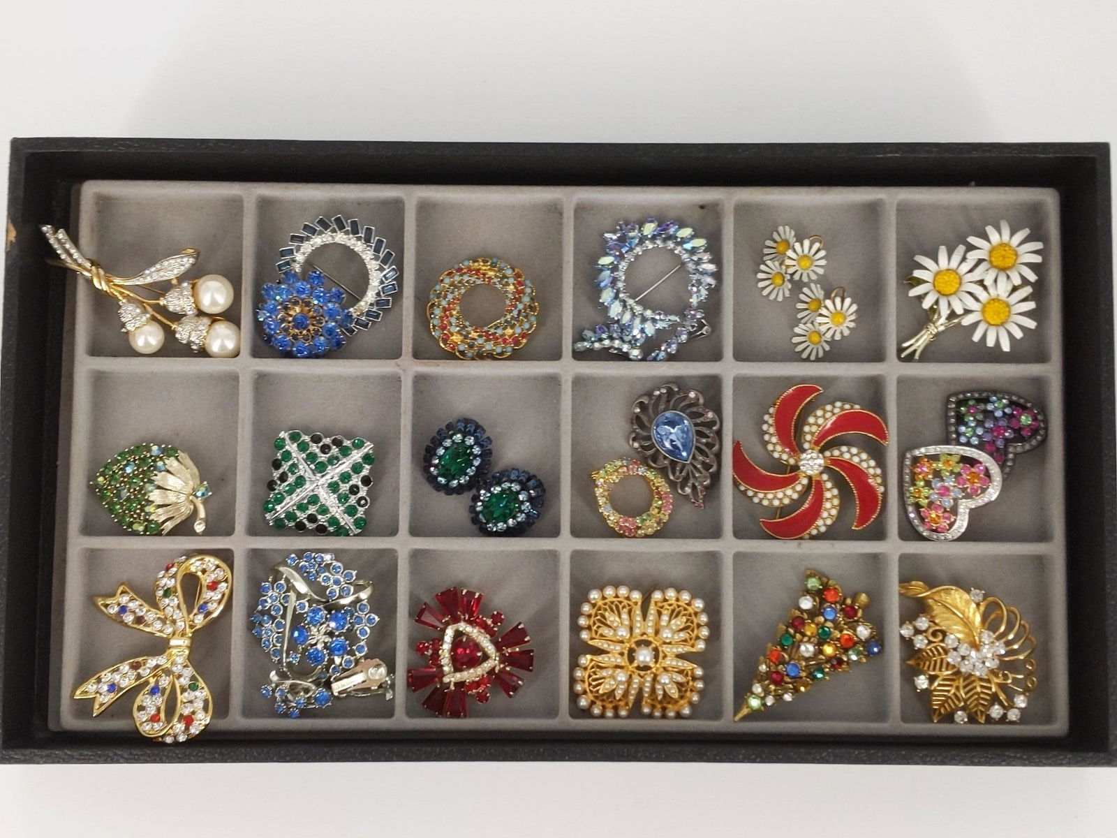 Assorted Vintage Pins + Earrings (1 of 3)