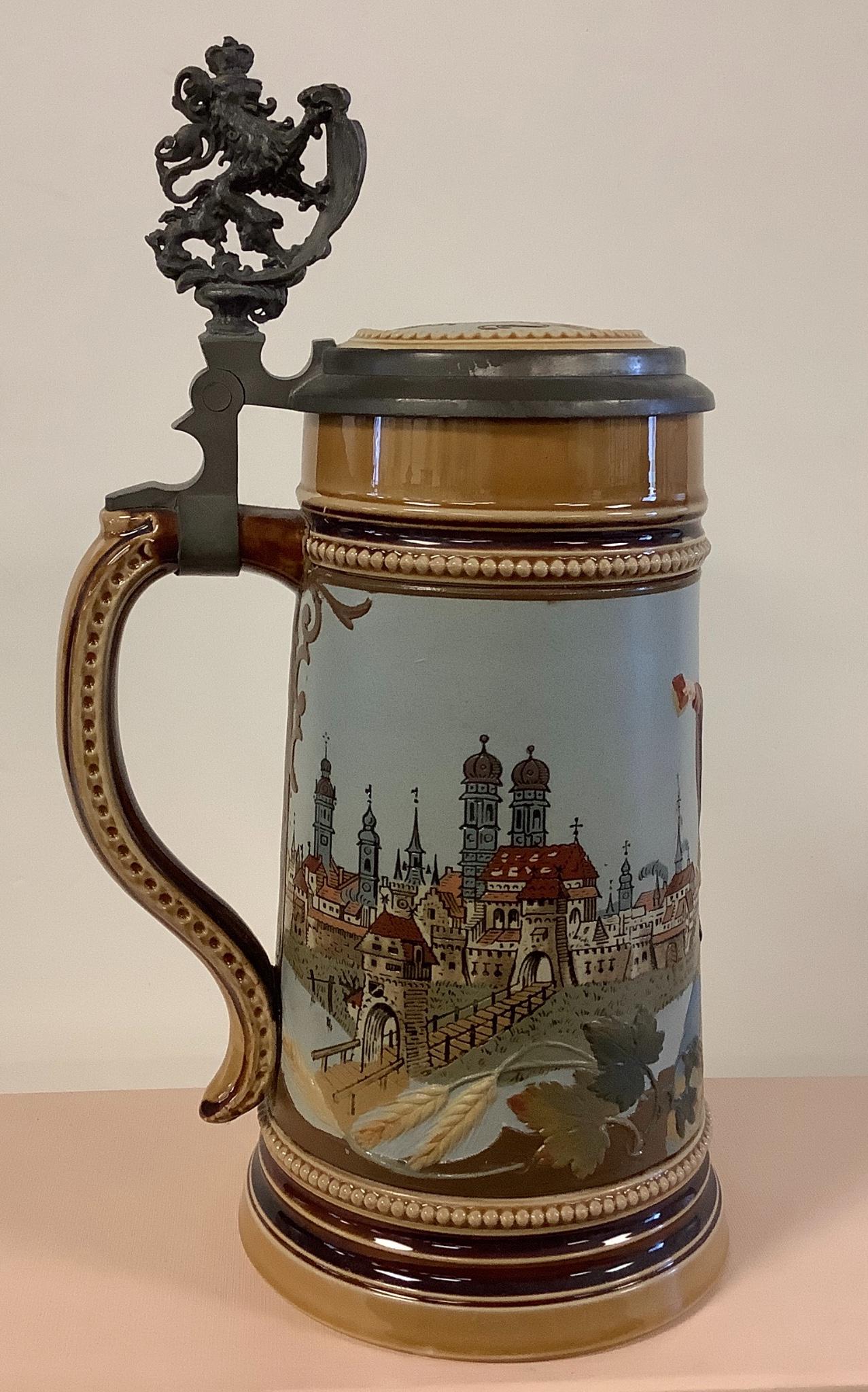 Mettlach Stein #2585 with Munchen city scene/Munchen (1 of 4)