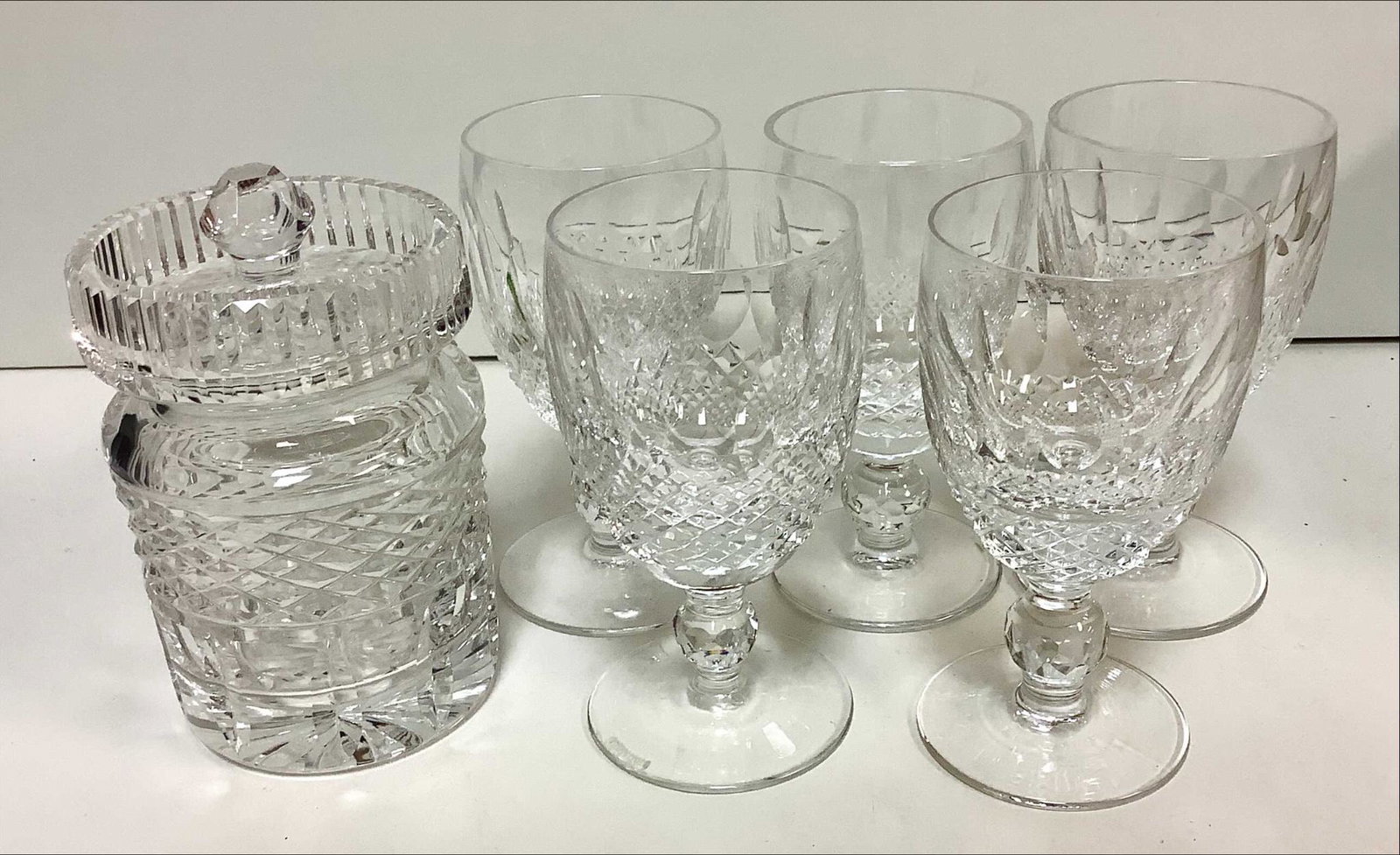 Waterford Crystal, Castlemaina Jam Jelly Condiment,: Waterford Crystal, Castlemaina Jam Jelly Condiment, with lid . 5 small wine glasses. This lot is from DeBow Freed Trust.
