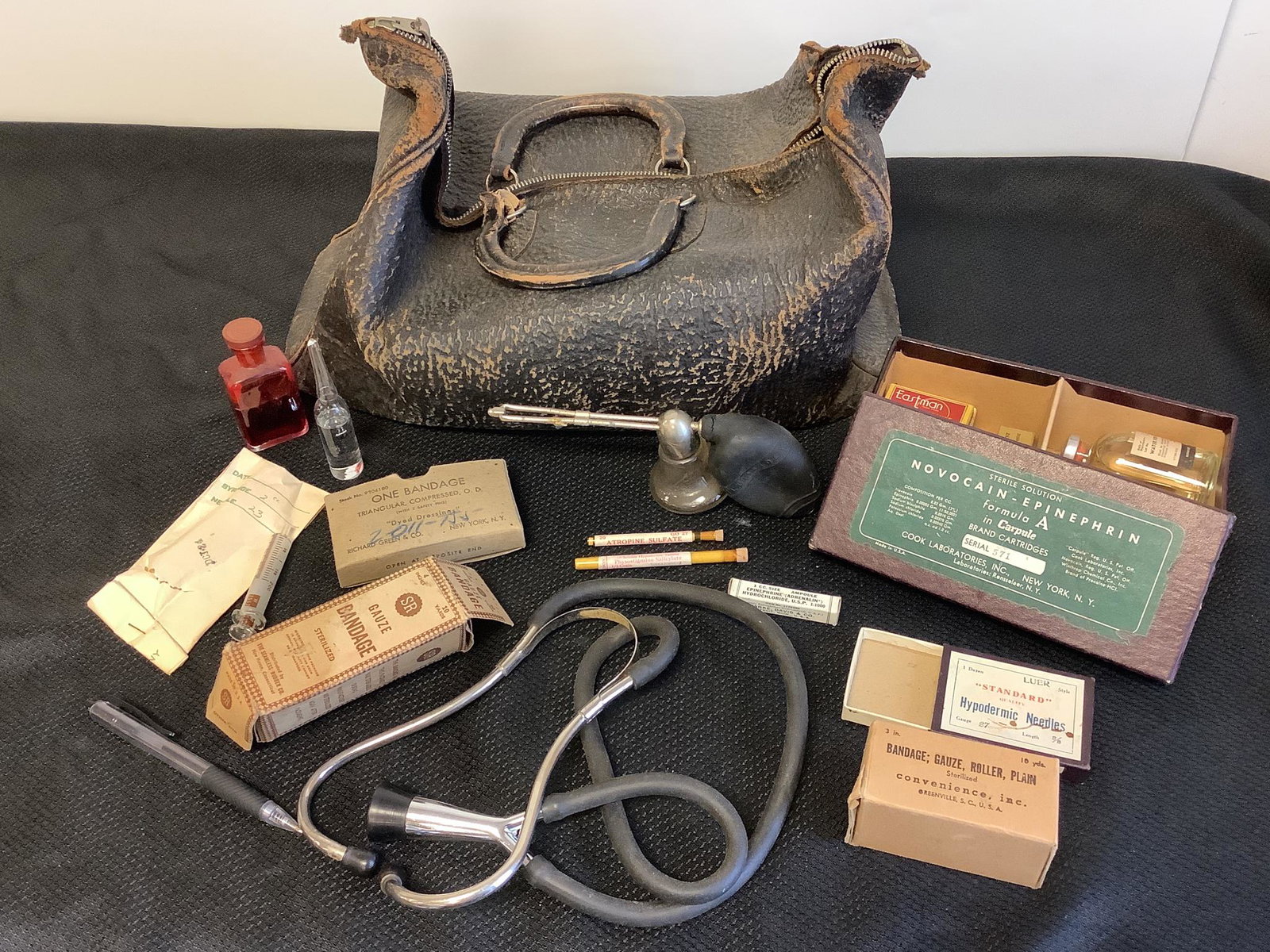 Antique medical lot including doctors bag, stethoscope, (1 of 1)