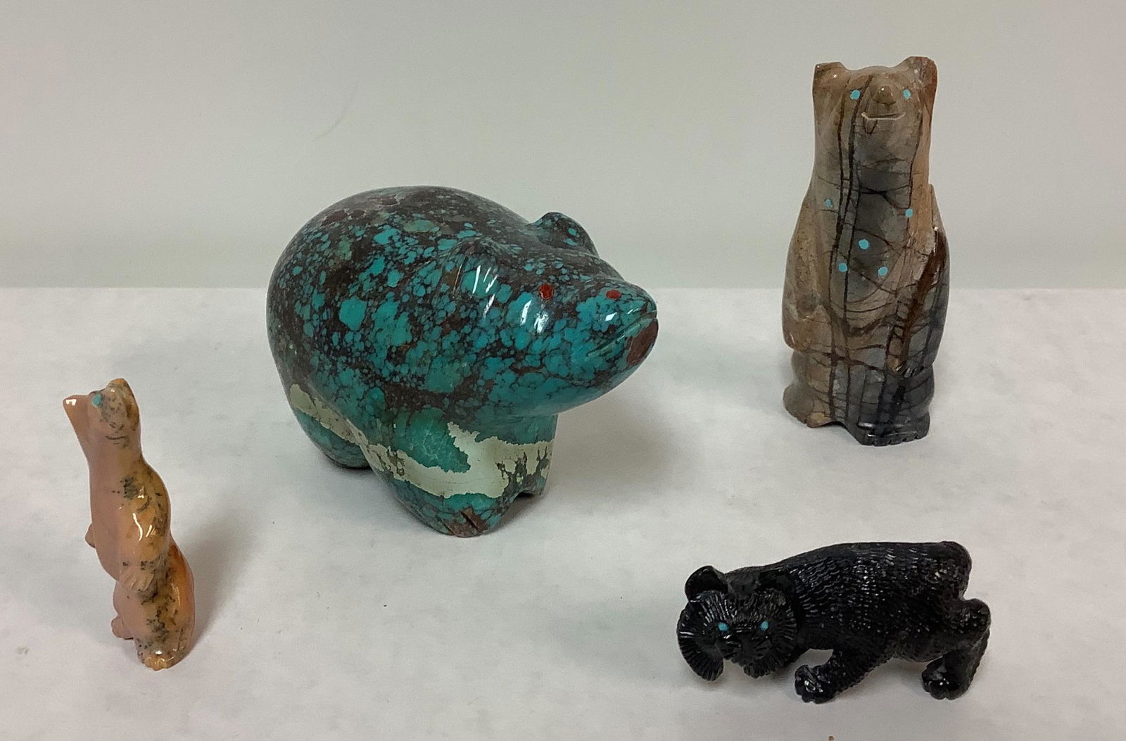 Lot of 4 Zuni fetish carved animals including a bear (1 of 4)