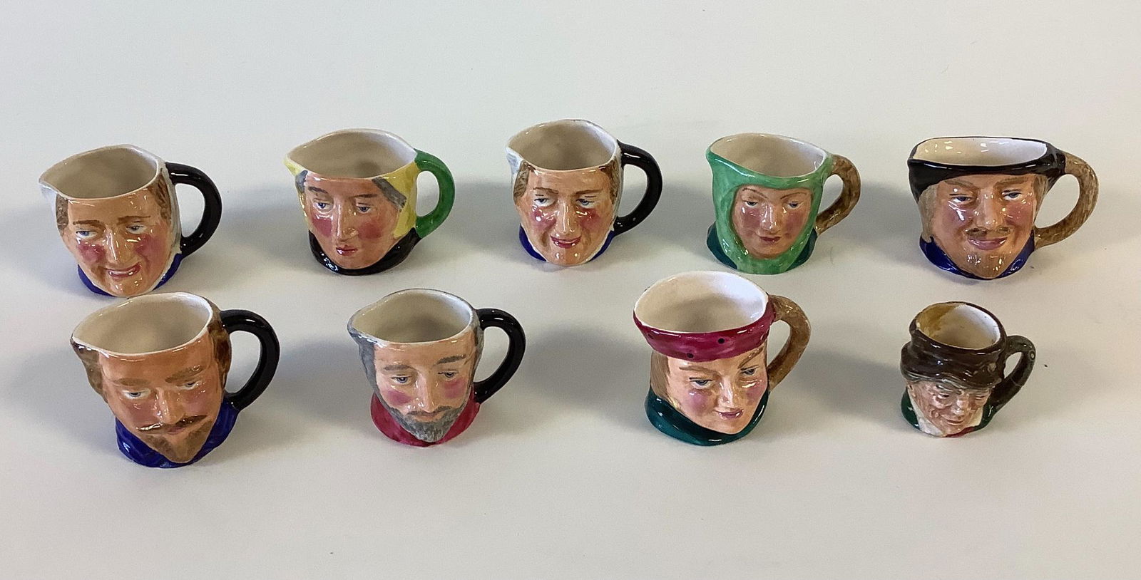 8 Snel Ware mini character mugs ranging 1.5"-1.75" (1 of 4)