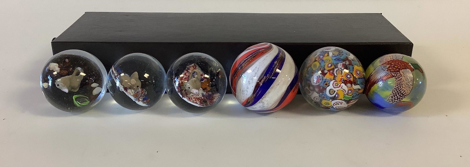 6 marbles ranging from 1.75"-2" (no flat bottom): 6 marbles ranging from 1.75"-2" (no flat bottom)