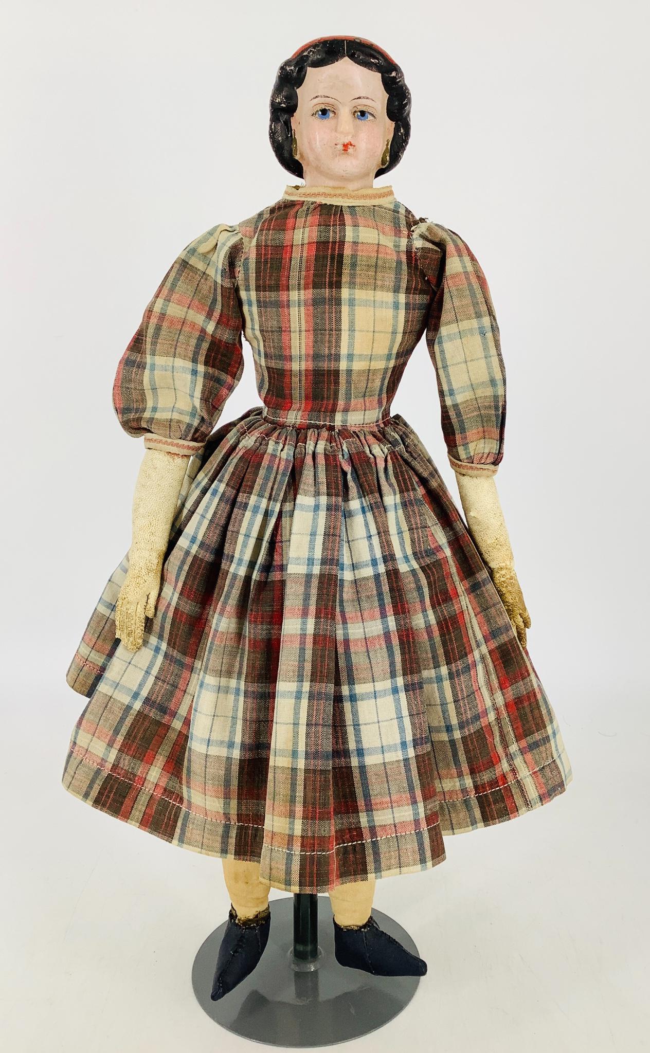 Early Papier Mache shoulder head lady. 16 1/4" doll (1 of 4)