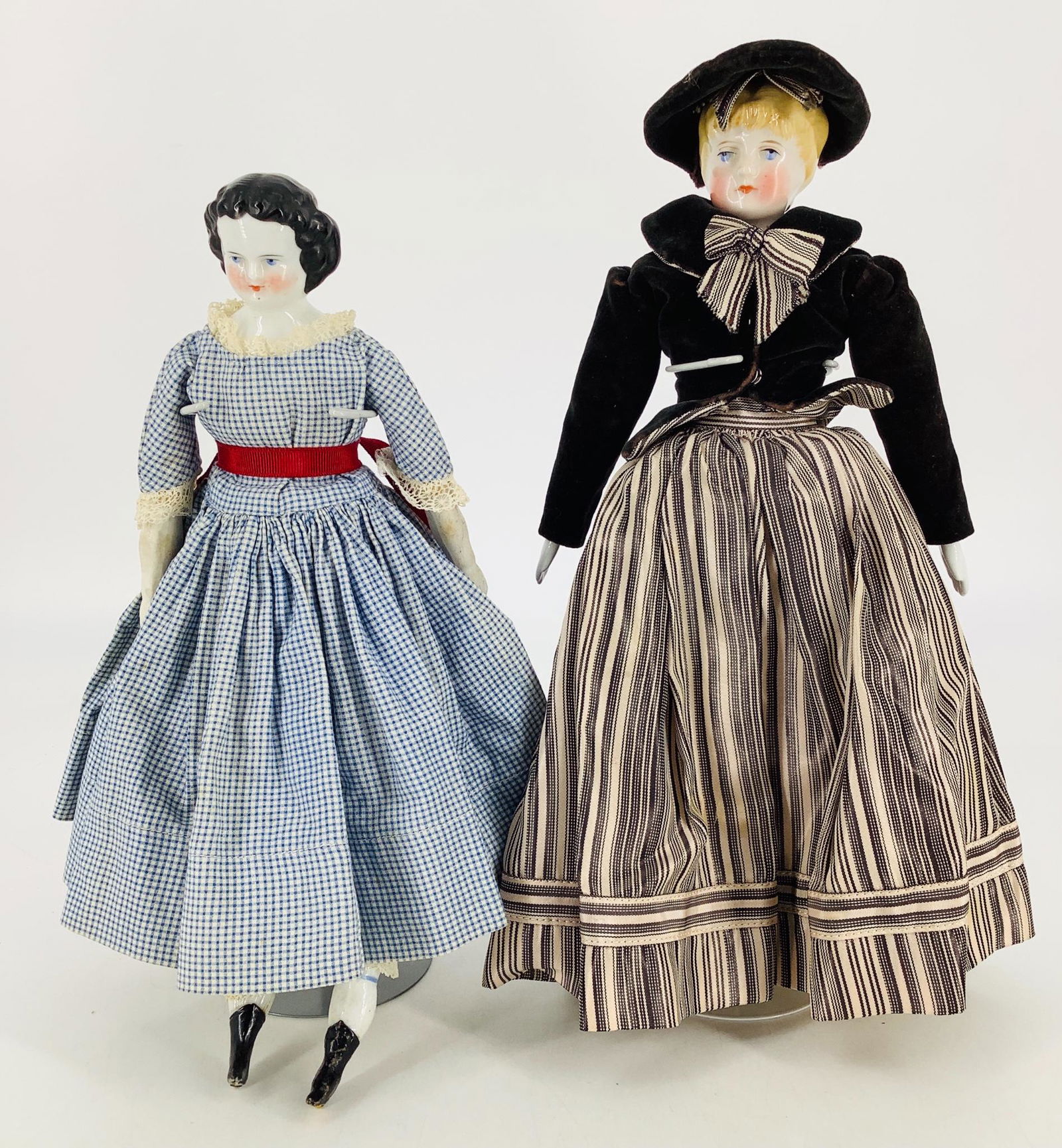 (2) China shoulder head dolls. Includes 12" unusual (1 of 3)