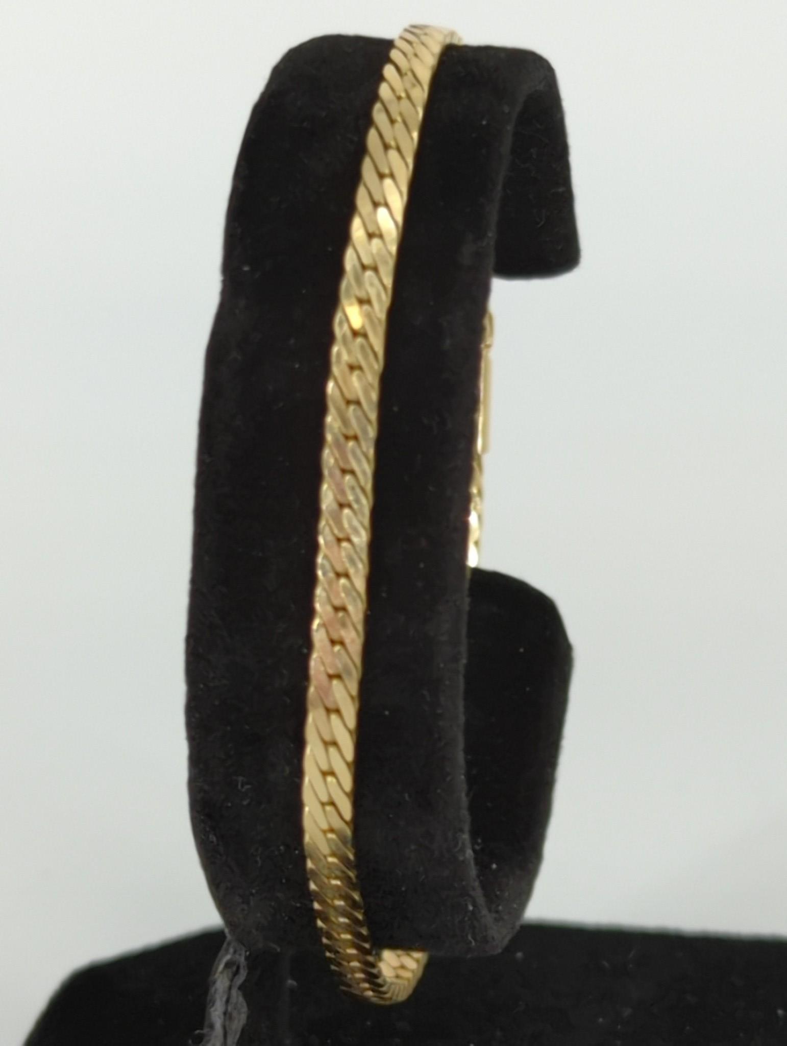 14kt Yellow Gold Herringbone Chain Bracelet (1 of 4)