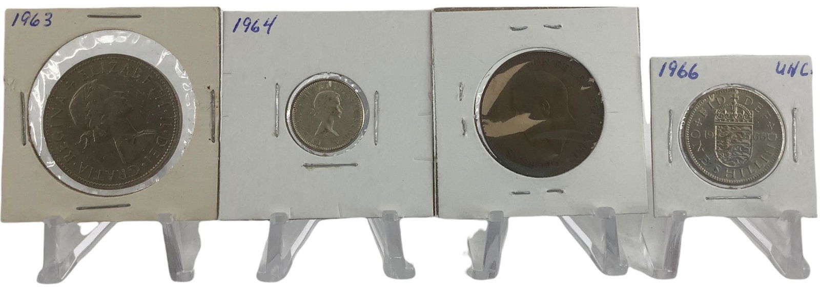 Lot Of Hundreds Of Assorted Foreign Coins & Cardboard (1 of 6)