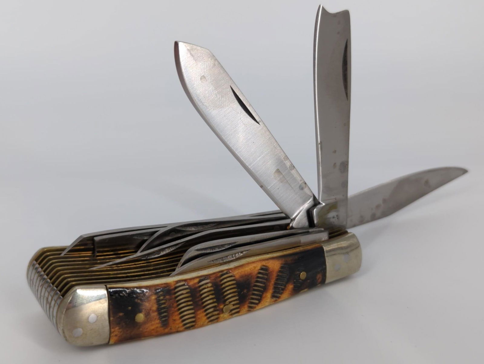 Vintage Ten-Blade Folding Knife (1 of 3)
