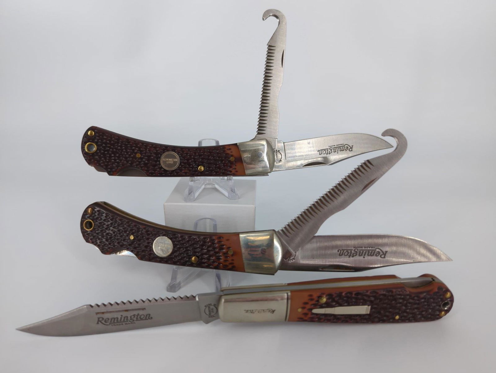 Three Folding Knives from Remington (1 of 6)