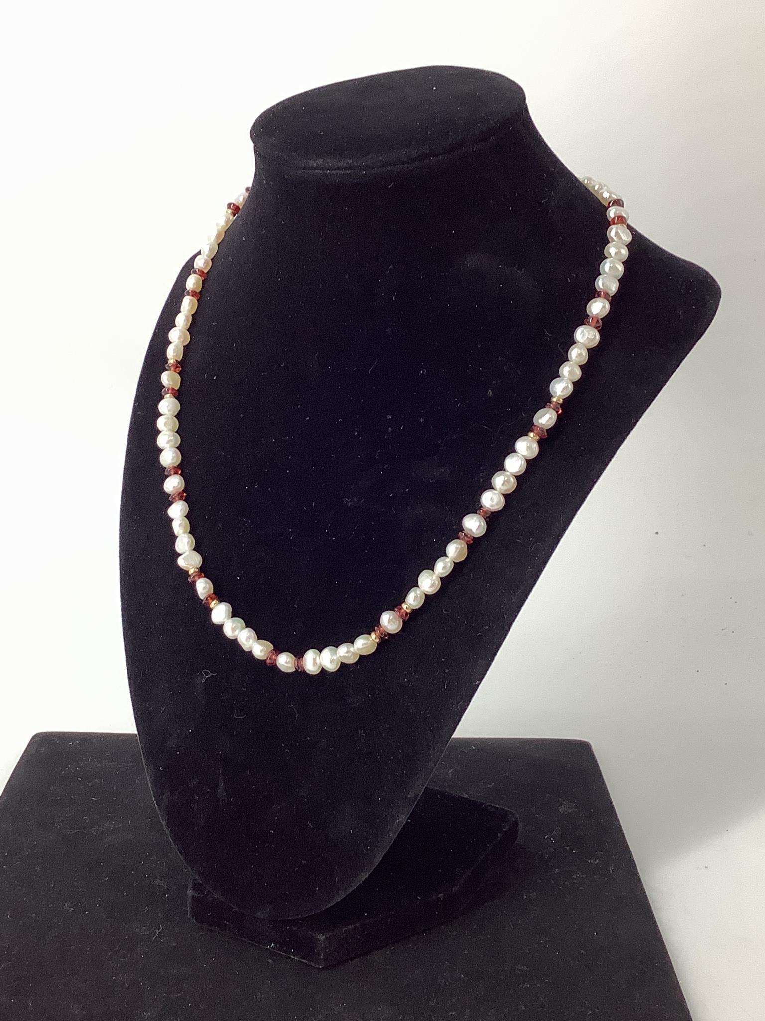 Pearl & Garnet Necklace (1 of 2)