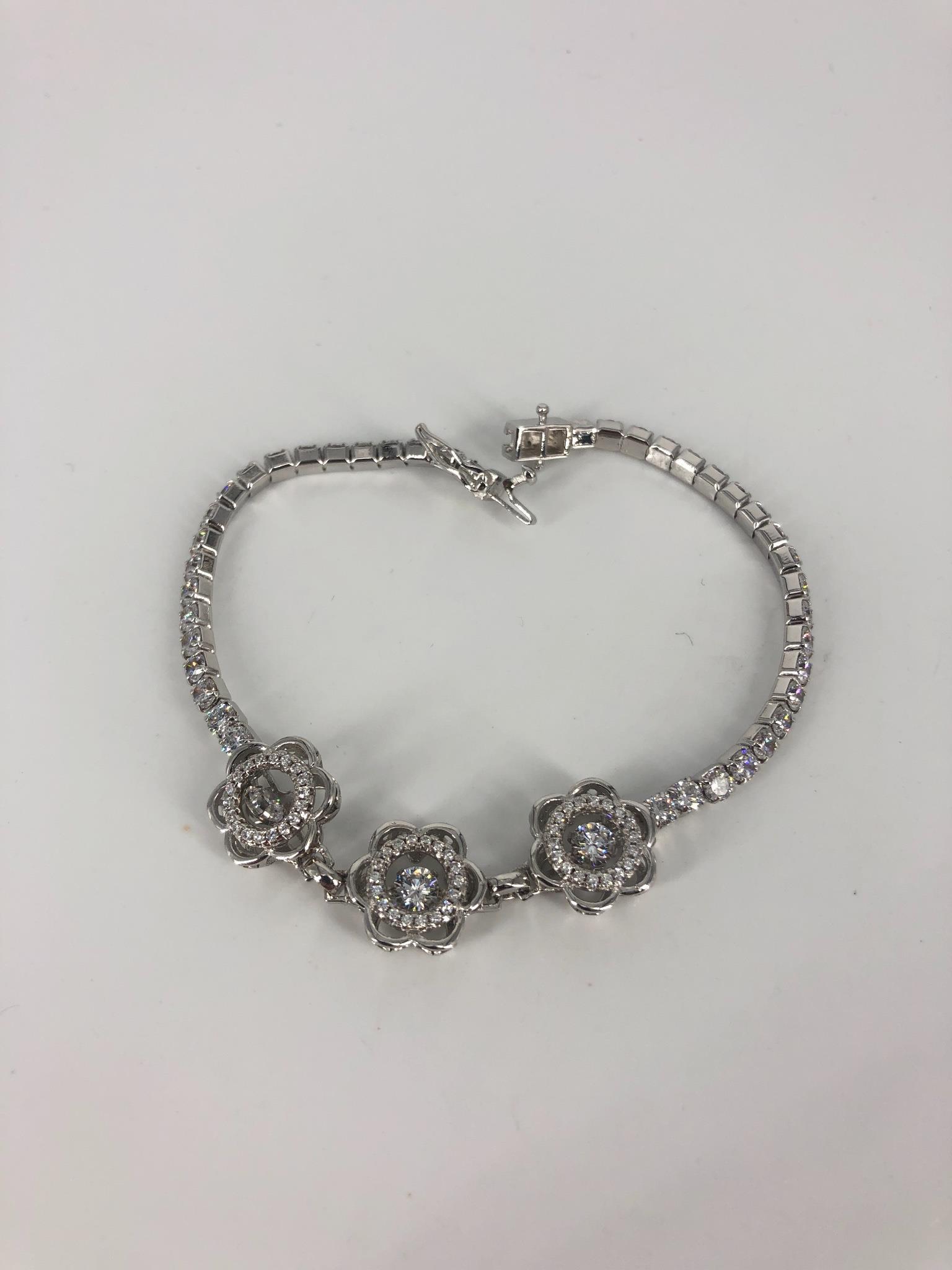 Eye Catching Sterling Silver & CZ Stone Bracelet (1 of 5)