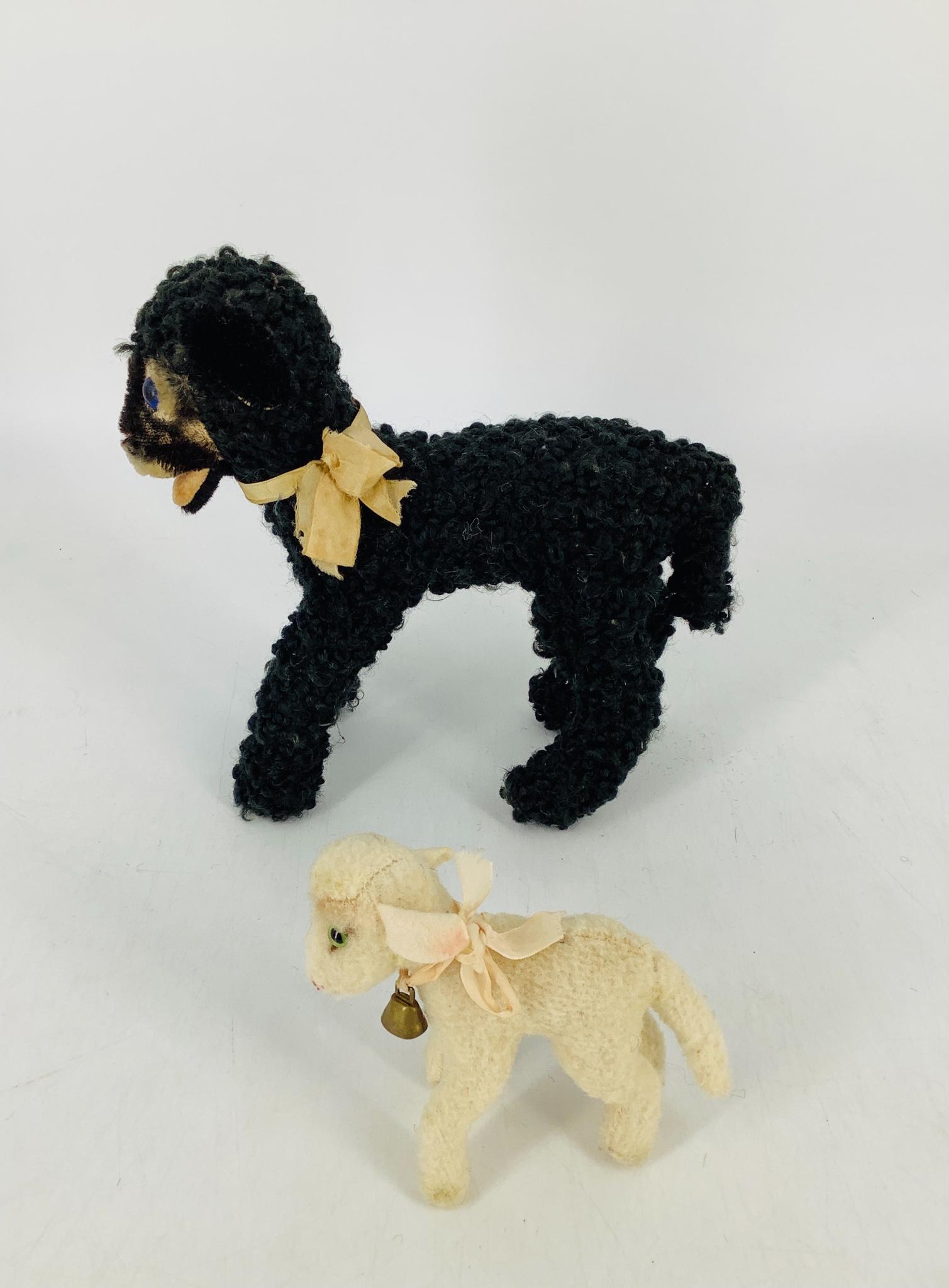 (2) Vintage Steiff Lambs. Includes 4" tall white (1 of 2)