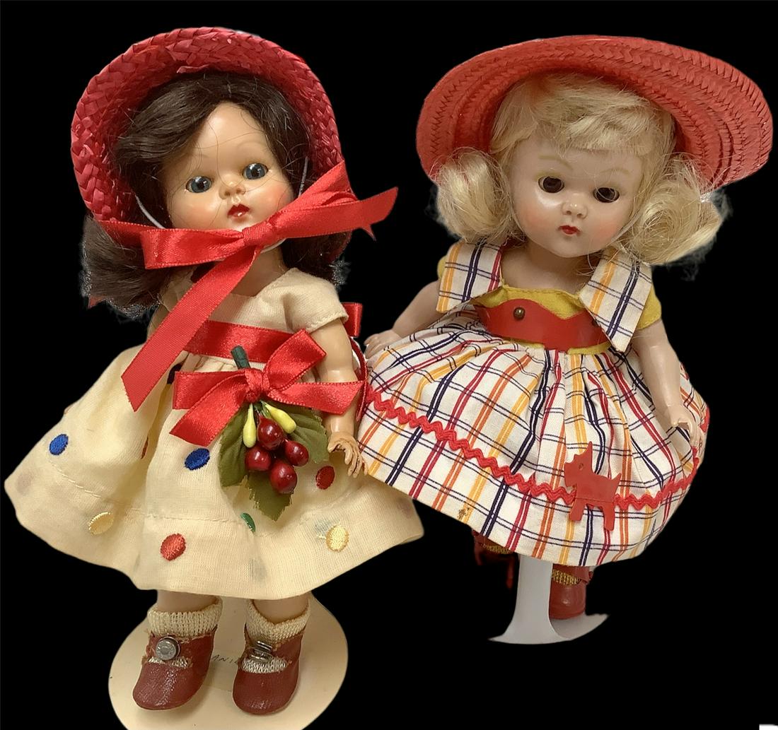 Lot of 2 sweet Ginny dolls in hard plastic @ approx 8" (1 of 2)