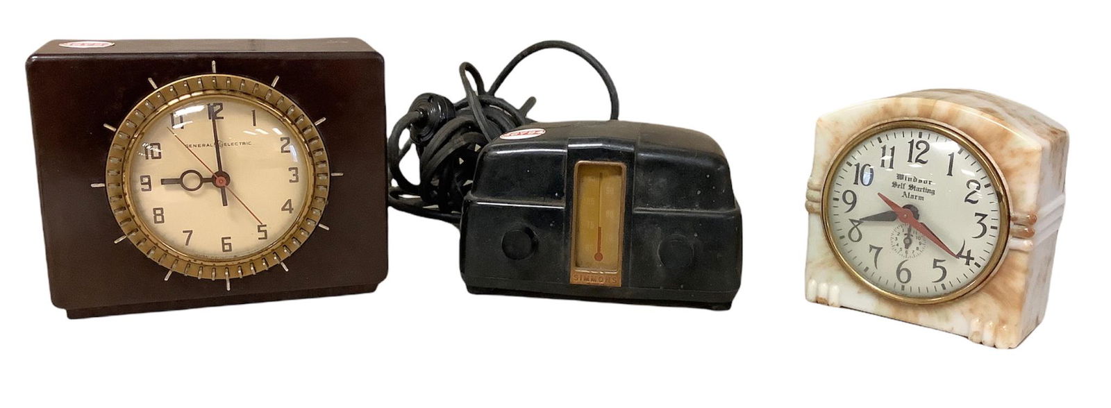 Vintage GE electric household timer and clock, Vintage (1 of 1)