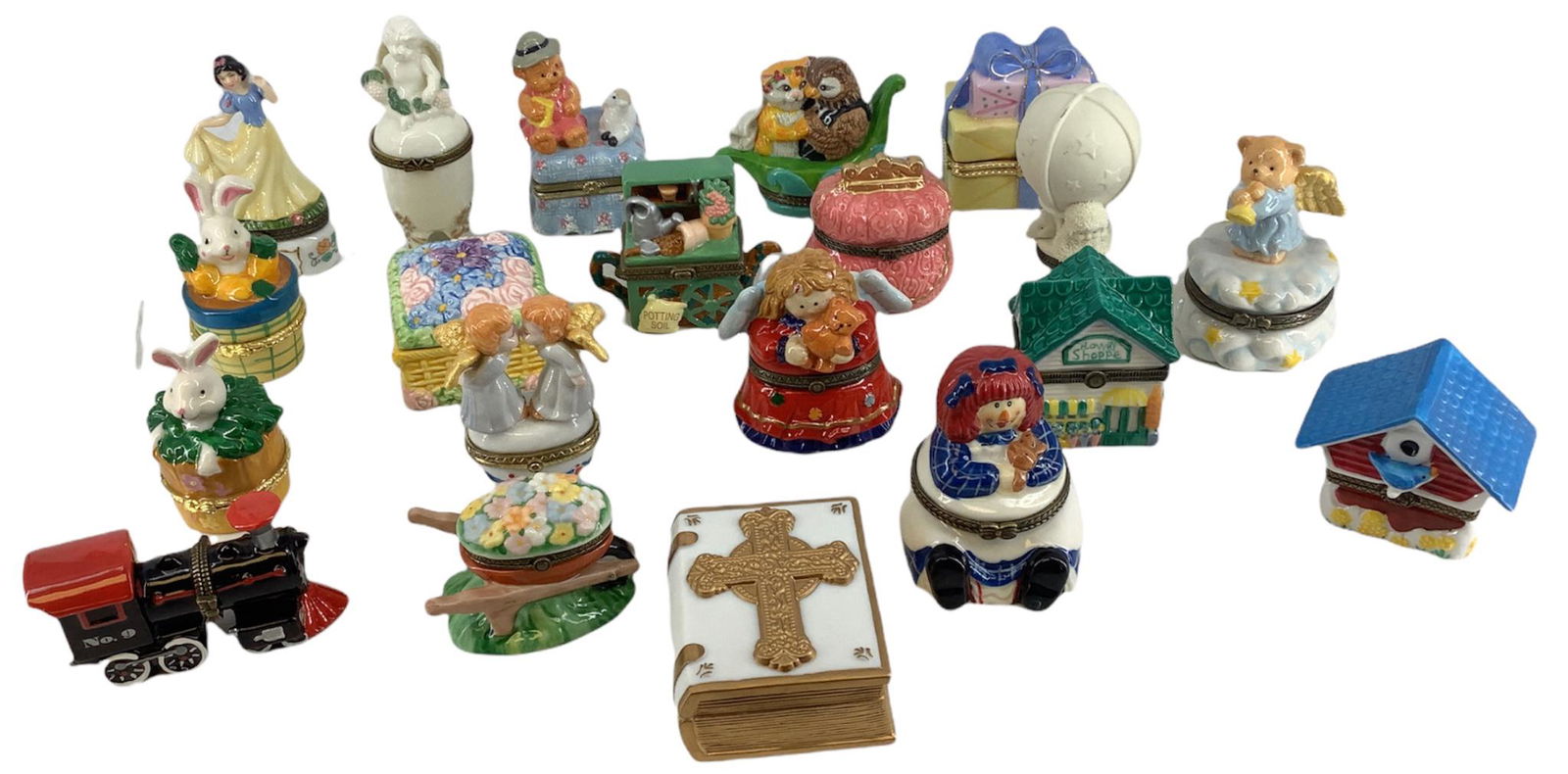 Lot of 19 trinket boxes including Snow White 3.5" (1 of 5)
