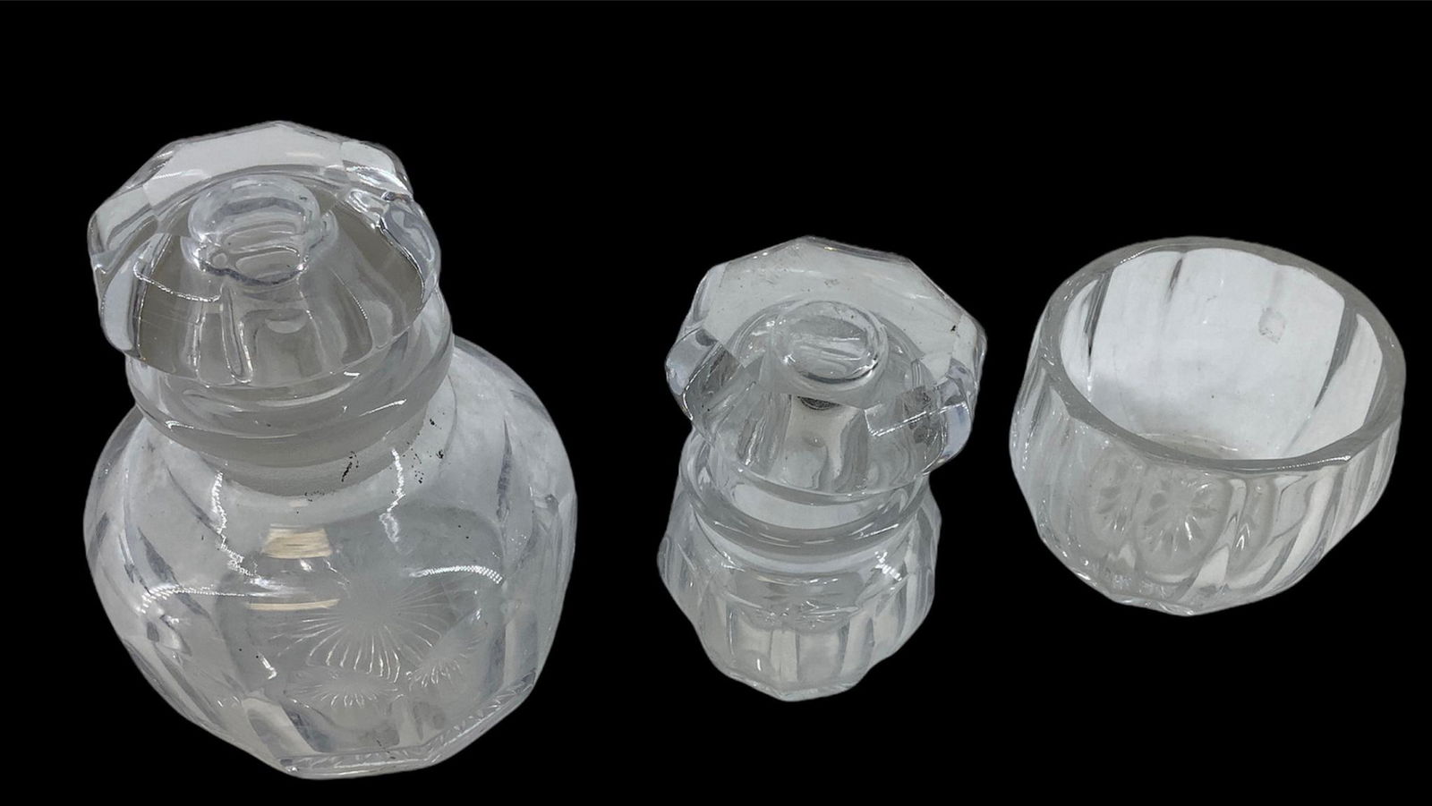 Glass including Heisey 4.5" decanter with lid, 3.5" (1 of 5)