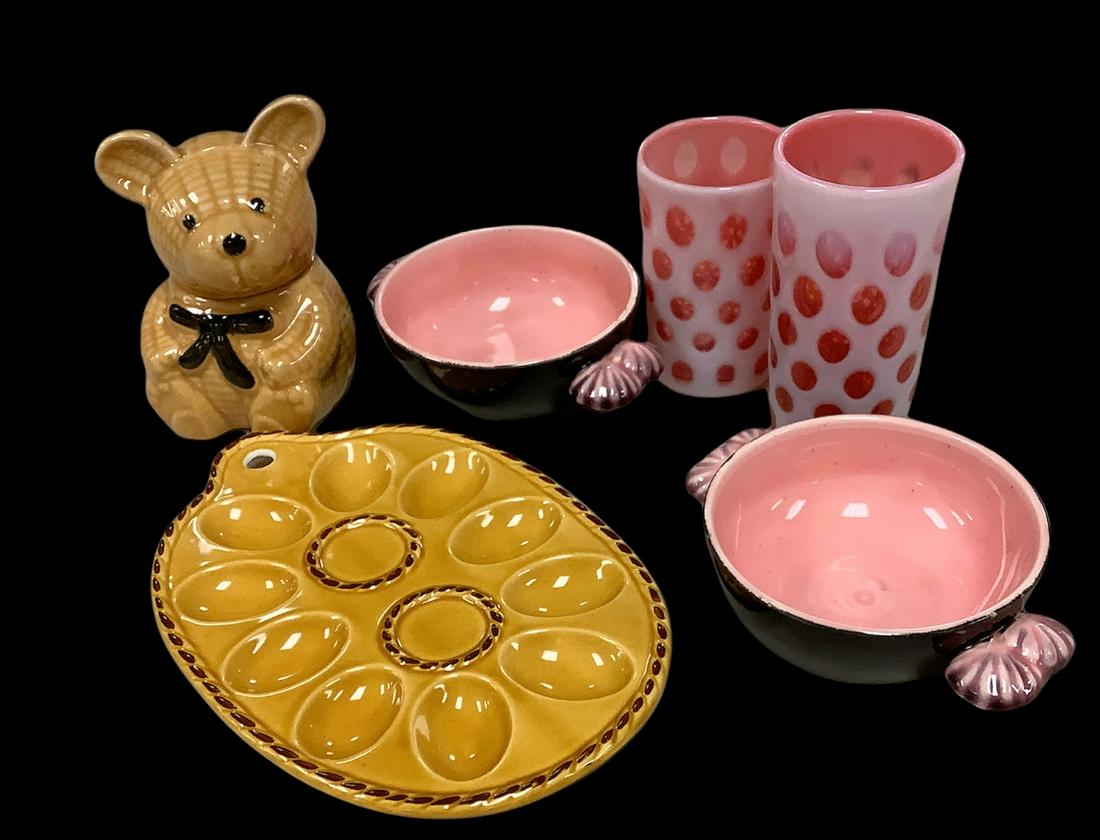 Chadwick Miller bear honey pot with wooden spoon, small (1 of 1)