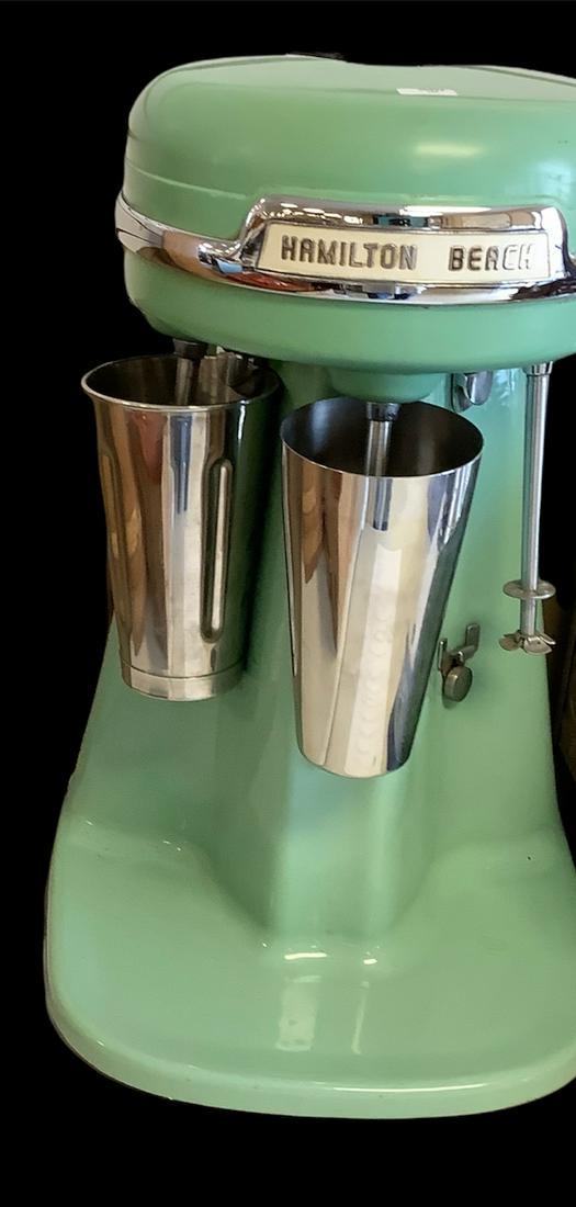 Hamilton Beach jadeite green 3 head porcelain milk (1 of 1)