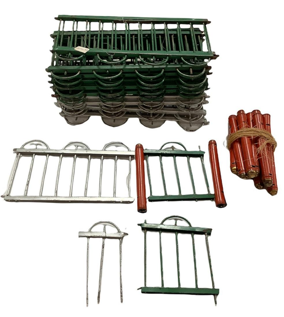 Vintage metal Christmas Tree Fence 6 silver 4.5" high (1 of 1)