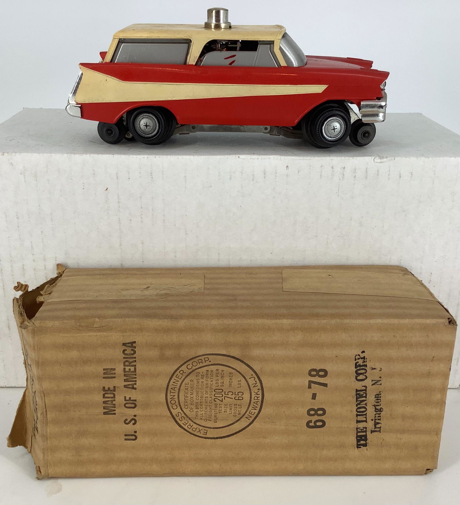 Lionel postwar 68 executive inspection car in original (1 of 1)