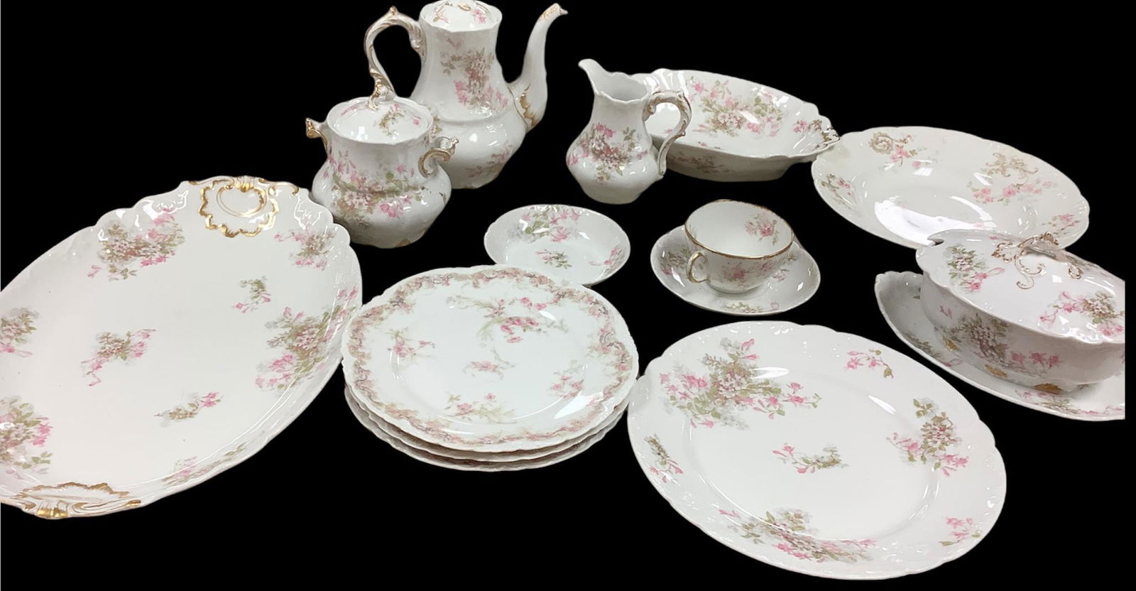 Haviland France,49 pieces. Teapot lid broken, not hand checked., Meat tray, gravy boat. Cream and (1 of 1)