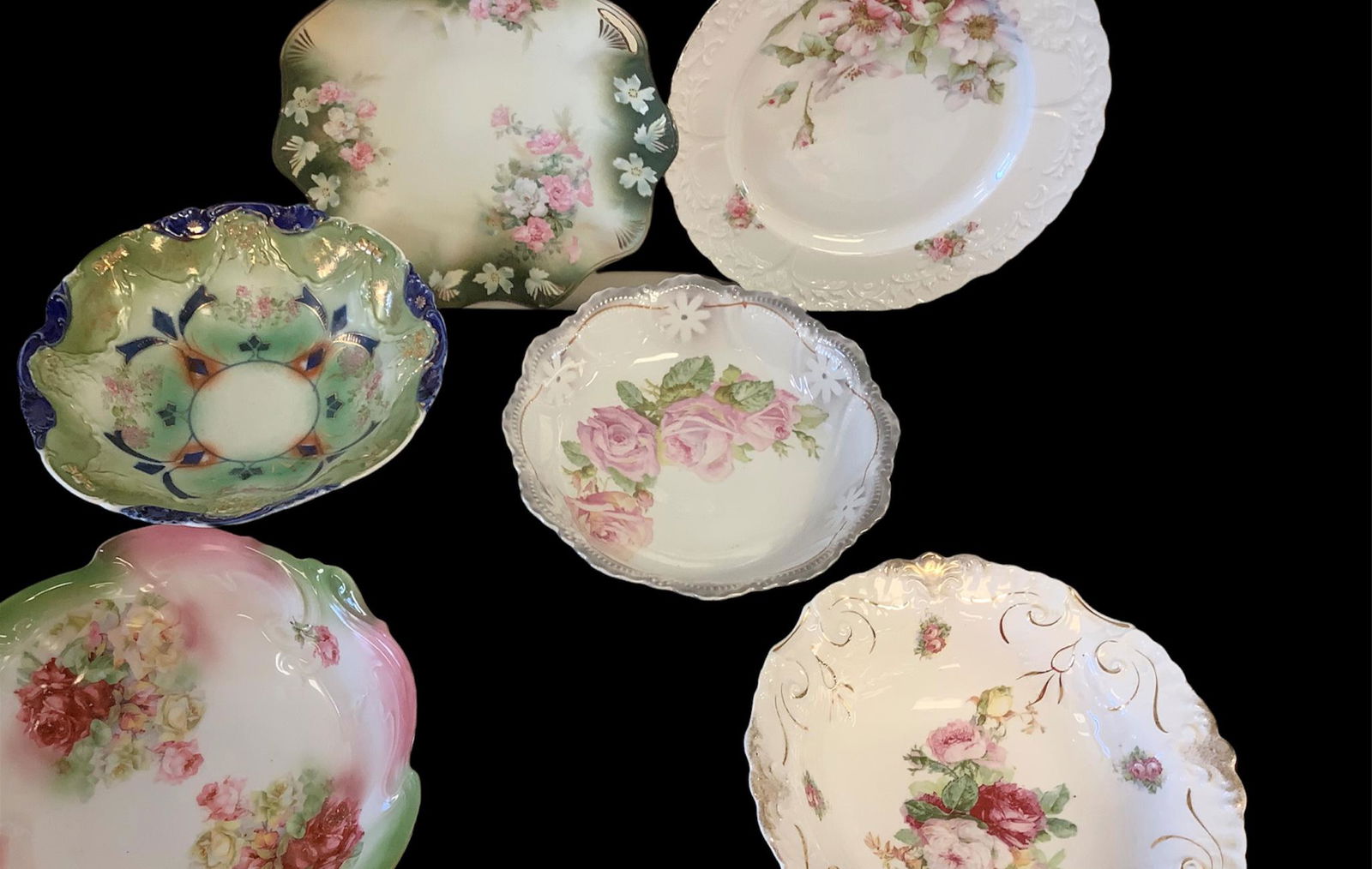 Lot of vintage serving bowls and plates. Count of 6 (1 of 1)
