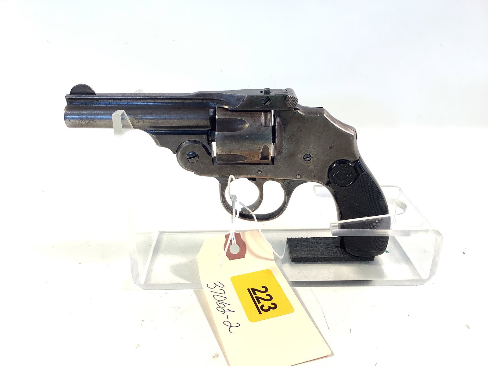 U.S. Revolver Model Tip-up .38 caliber Revolver SN: 3903, Be aware of additional charges as shipping: U.S. Revolver Model Tip-up .38 caliber Revolver SN: 3903 Be aware of additional charges as shipping restrictions require all handguns to ship via Overnight UPS, Adult Signature required, to a FFL deal