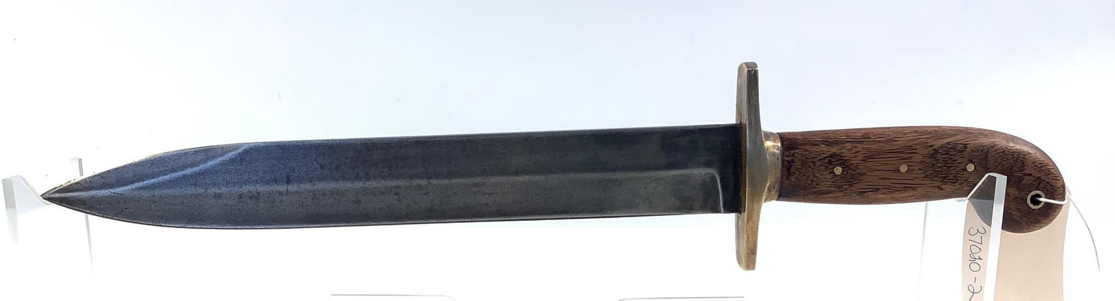 Replica Ames Model 1849 Rifle Man's knife, made by "Cold Steel", 17 1/2" long, blade 12", handle: Replica Ames Model 1849 Rifle Man's knife, made by "Cold Steel", 17 1/2" long, blade 12", handle rosewood.