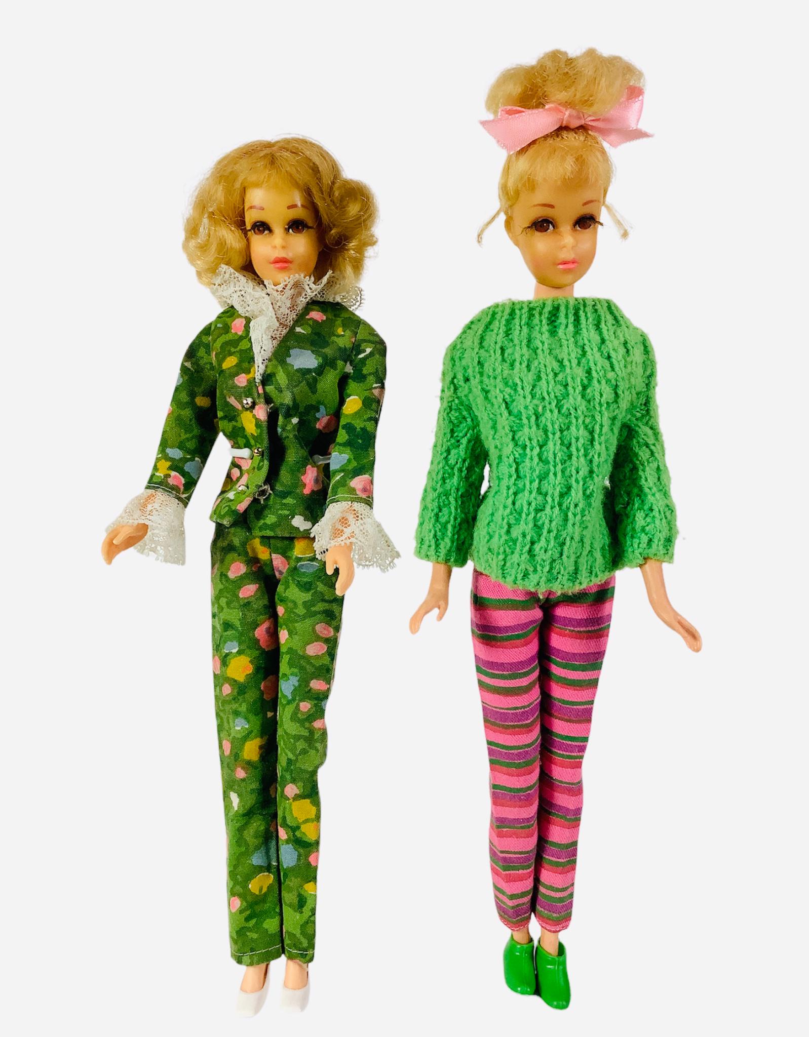 2 beautiful Francie's including 1969 TNT short bobbed blond hair with a pink headband. Francie is: 2 beautiful Francie's including 1969 TNT short bobbed blond hair with a pink headband. Francie is wearing a Sears Exclusive outfit called "Partner In Print" Which This outfit is a part of a set from S