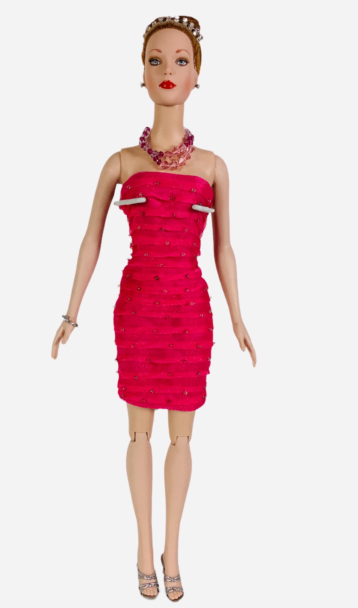 16" Tonner Tyler Wentworth Collection Brenda wearing pink dress and silver shoes. In great: 16" Tonner Tyler Wentworth Collection Brenda wearing pink dress and silver shoes. In great condition. No box.