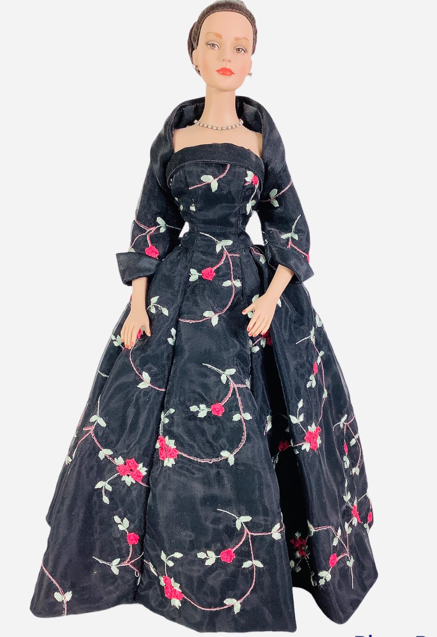 16" Tonner Tyler Wentworth Collection 2002 Sydney Chase "Firebird" (redressed). In great condition. (1 of 2)