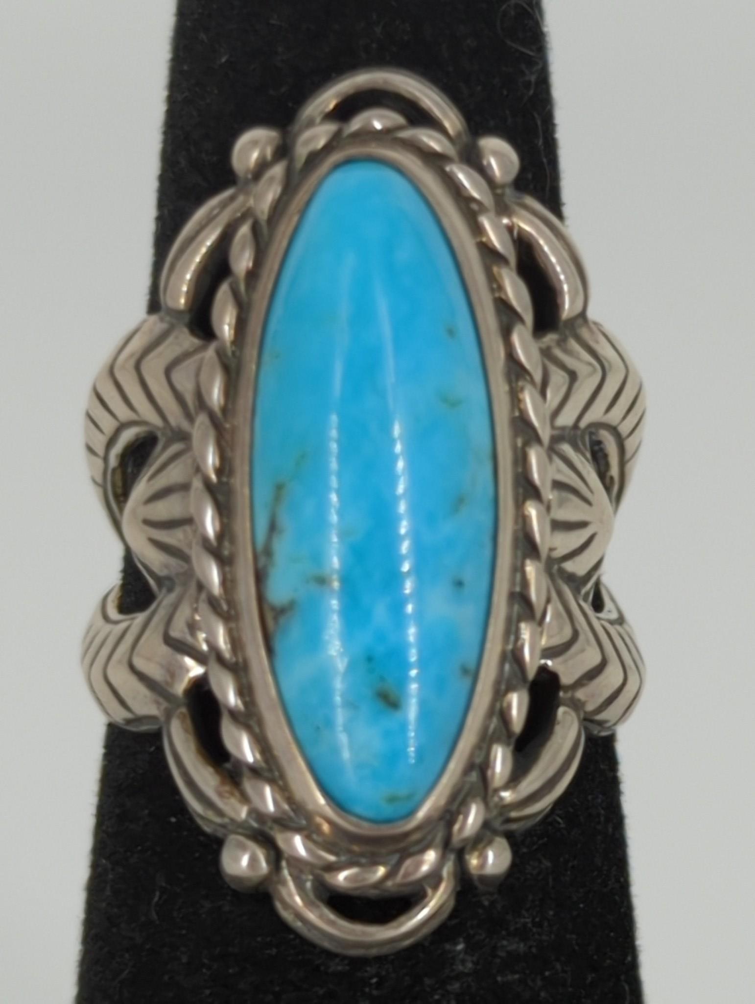 Sterling Silver & Turquoise Ring (1 of 4)
