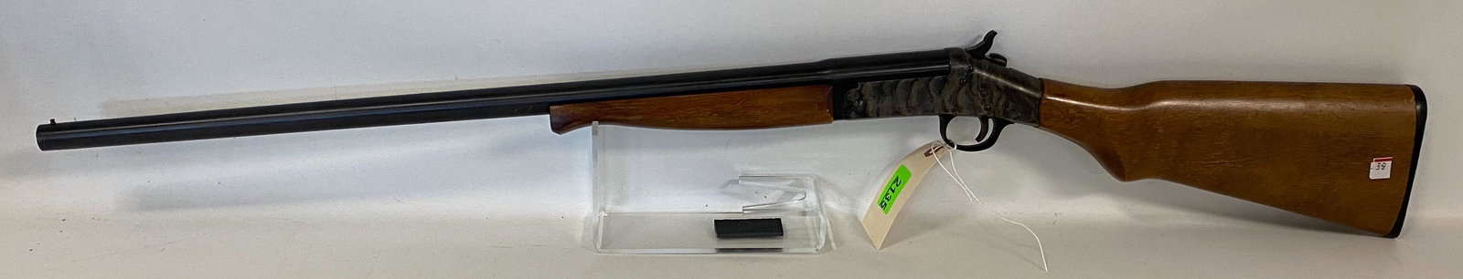 New England Firearms Model SB1 Pardner .20 Gauge Single Shot Shotgun SN: NH 402296, By bidding on: New England Firearms Model SB1 Pardner .20 Gauge Single Shot Shotgun SN: NH 402296 By bidding on this lot buyer accepts responsibility of knowledge of State and Federal laws for their states requireme