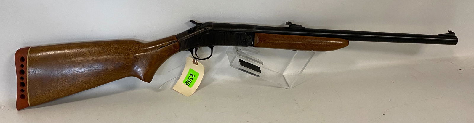 H & R Model Topper Handy .45/70 Caliber Single Shot Rifle SN: AJ208584, By bidding on this lot buyer: H & R Model Topper Handy .45/70 Caliber Single Shot Rifle SN: AJ208584 By bidding on this lot buyer accepts responsibility of knowledge of State and Federal laws for their states requirements to purch
