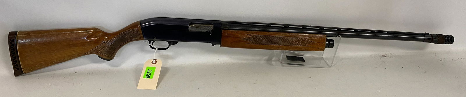 Sears Roebuck & Co. (Ted Williams) Model 300 .12 Gauge Semi-auto Shotgun SN: Q54638, vent rib and: Sears Roebuck & Co. (Ted Williams) Model 300 .12 Gauge Semi-auto Shotgun SN: Q54638, vent rib and poly choke. By bidding on this lot buyer accepts responsibility of knowledge of State and Federal laws