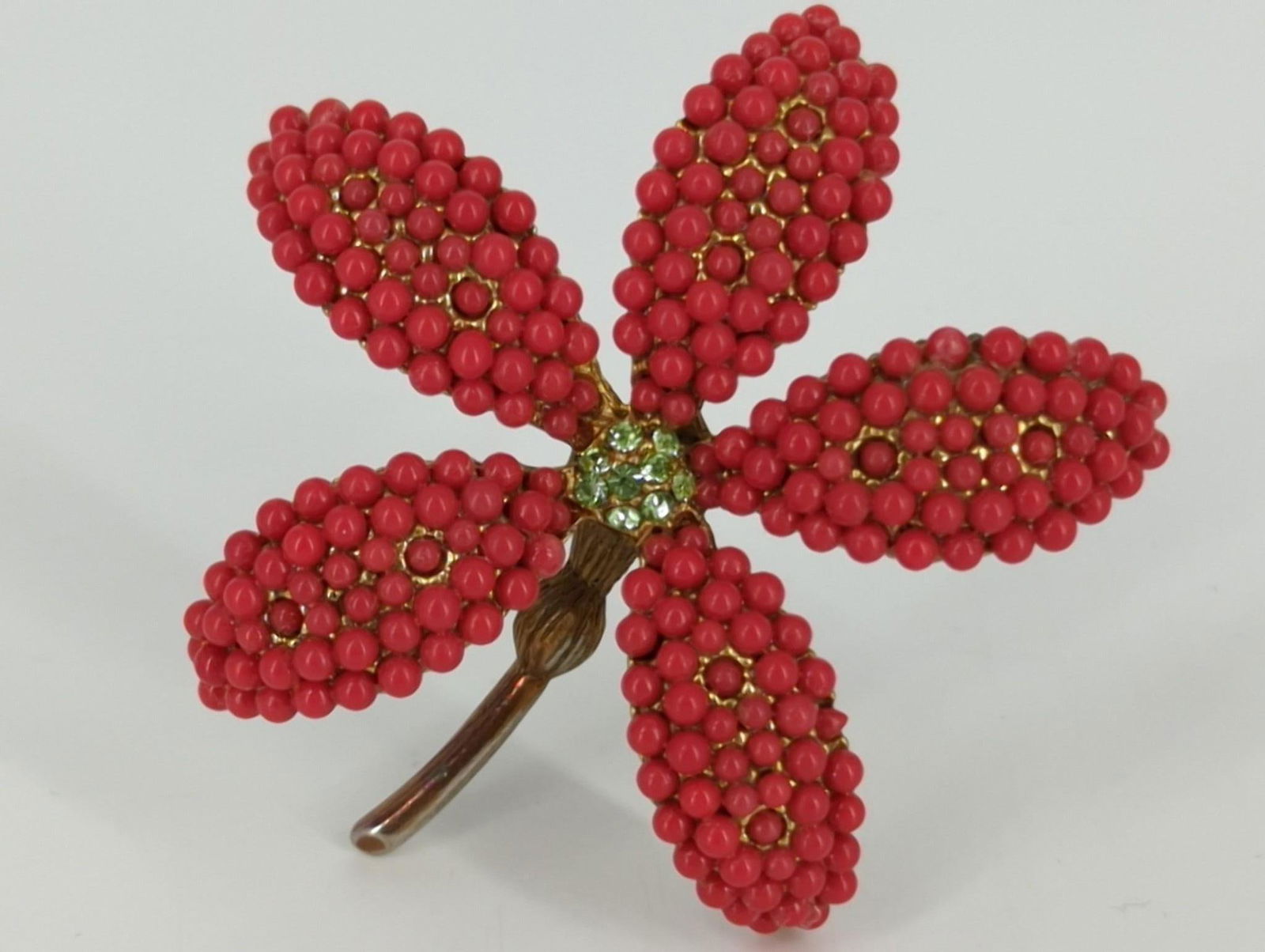 Vintage Fashion Pin (1 of 4)