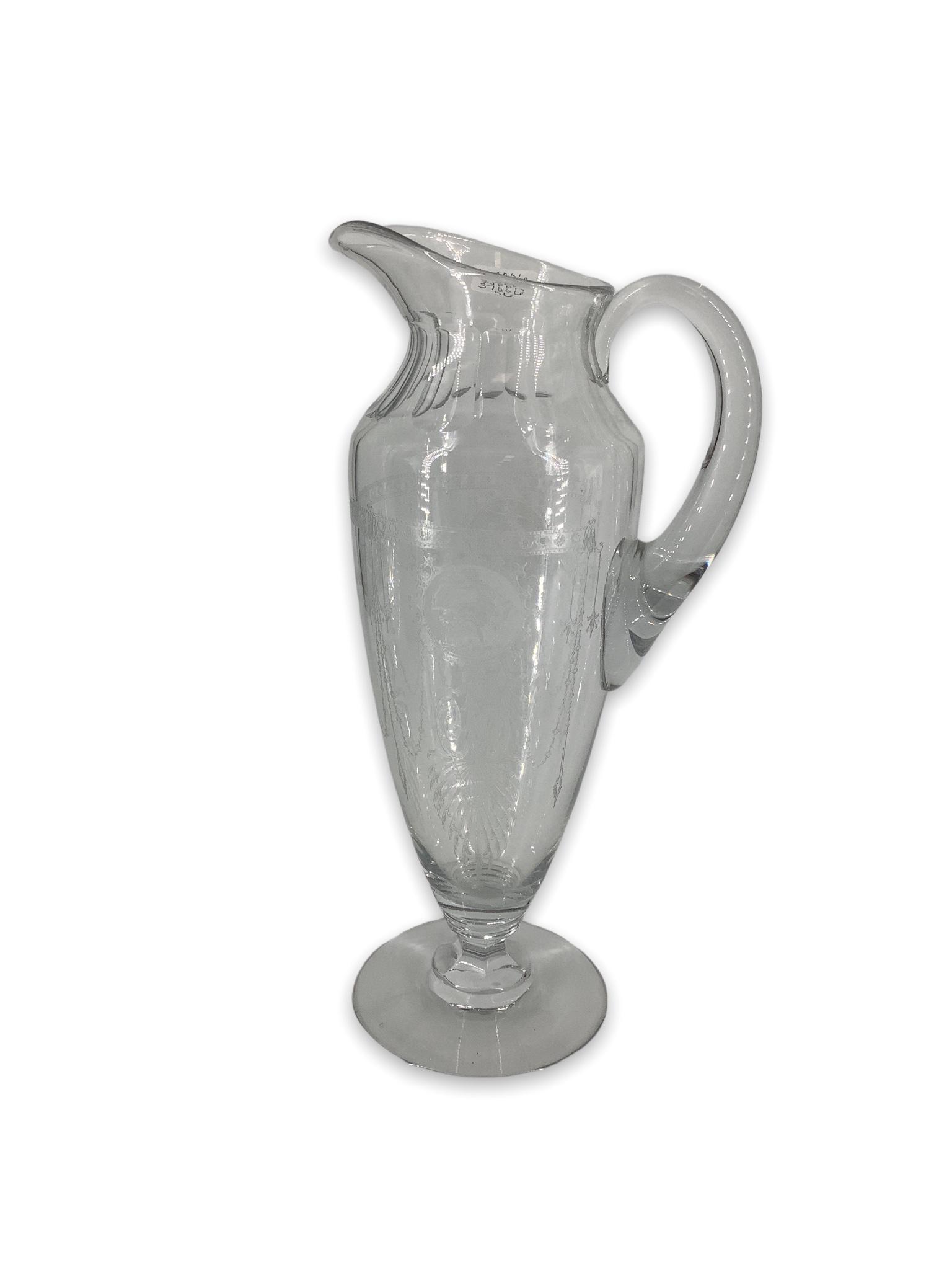 Heisey #3350 Wabash 3 pint tankard with cut flute neck and pied piper etch. (1 of 3)