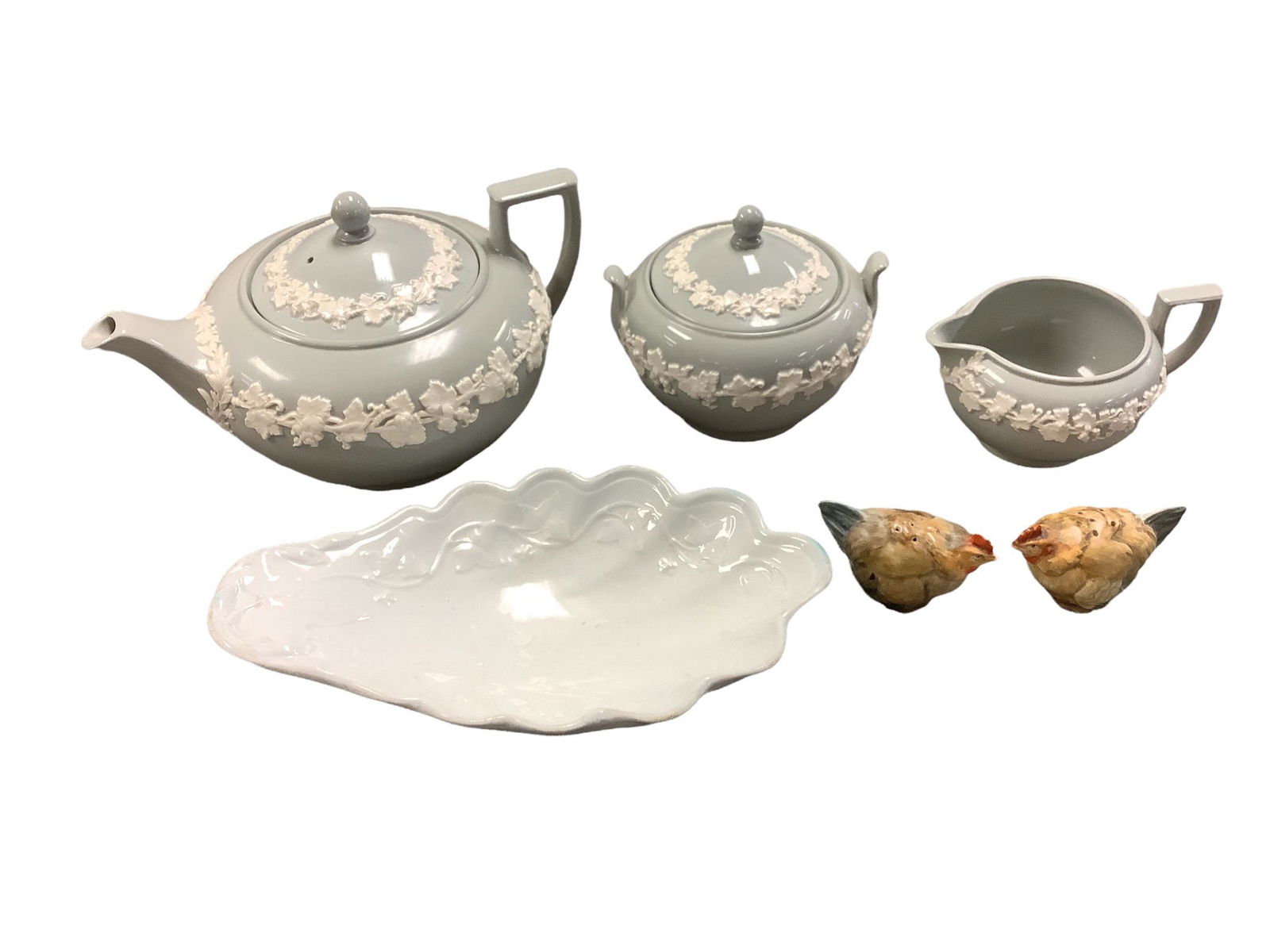 Lot including a Wedgewood tea set, including teapot, creamer & sugar bowl, marked "Of Etruria & (1 of 3)