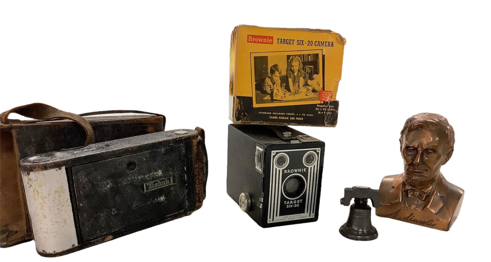 Lot of 2 vintage cameras - one is Brownie Target six-20 with original box, Abe Lincoln operating (1 of 1)